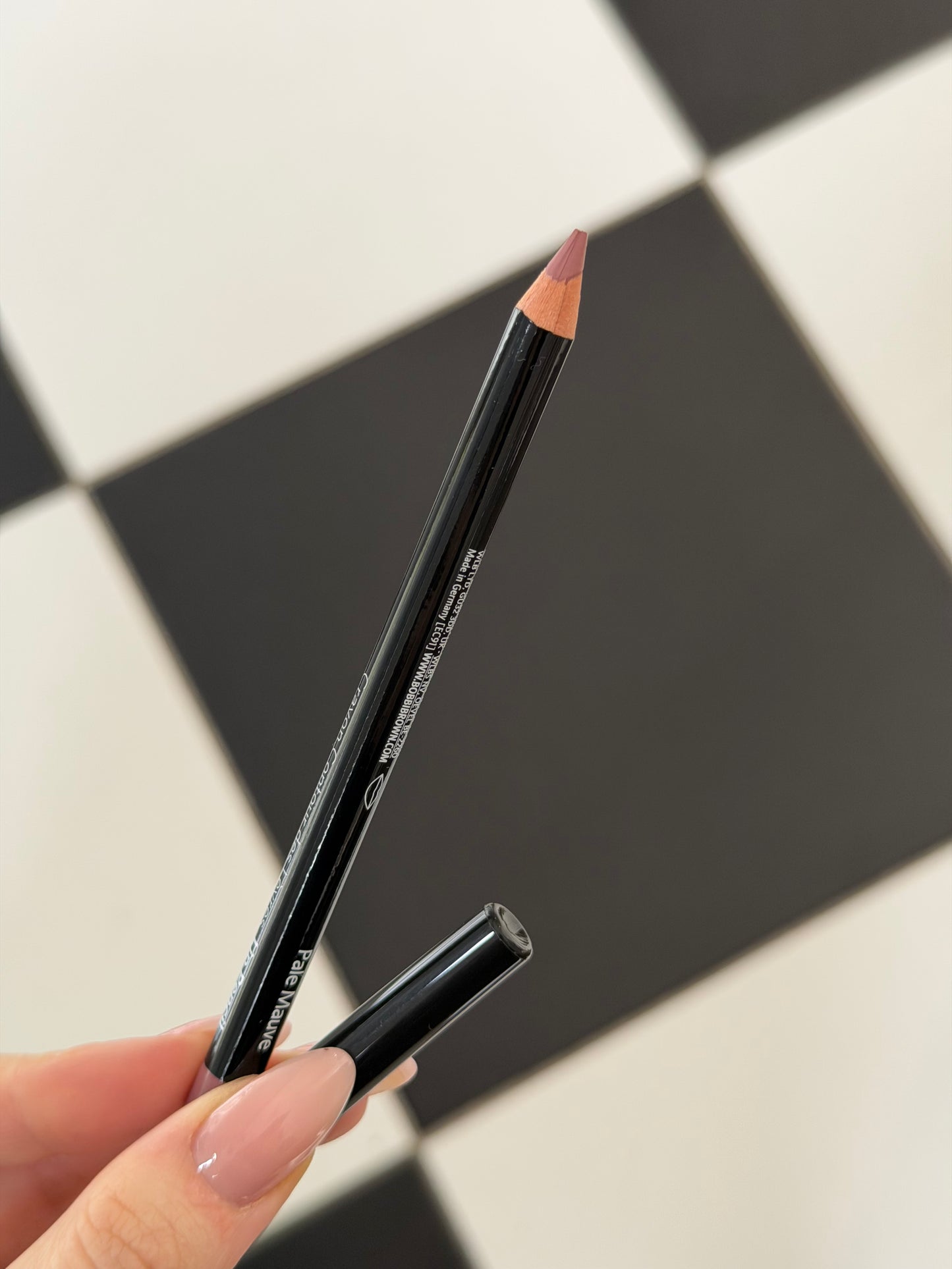 BOBBI BROWN
Lip Liner Pencil - Pale Mauve