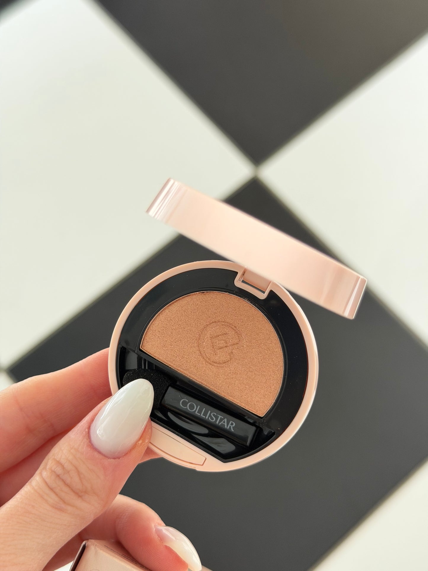 COLLISTAR
Impeccabile Compact Eye Shadow (220)