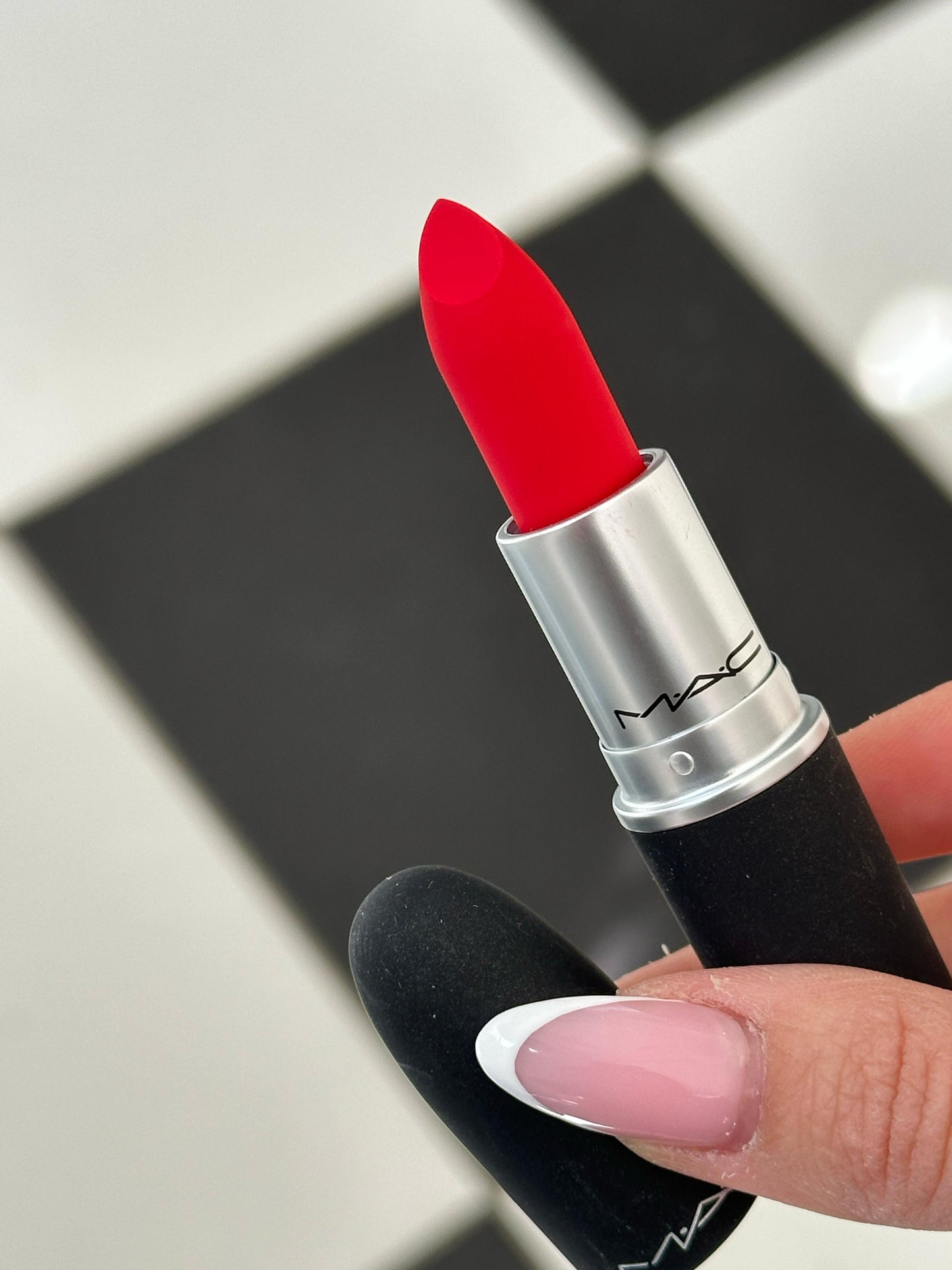 MAC Retro Matte Lipstick - Lady Danger