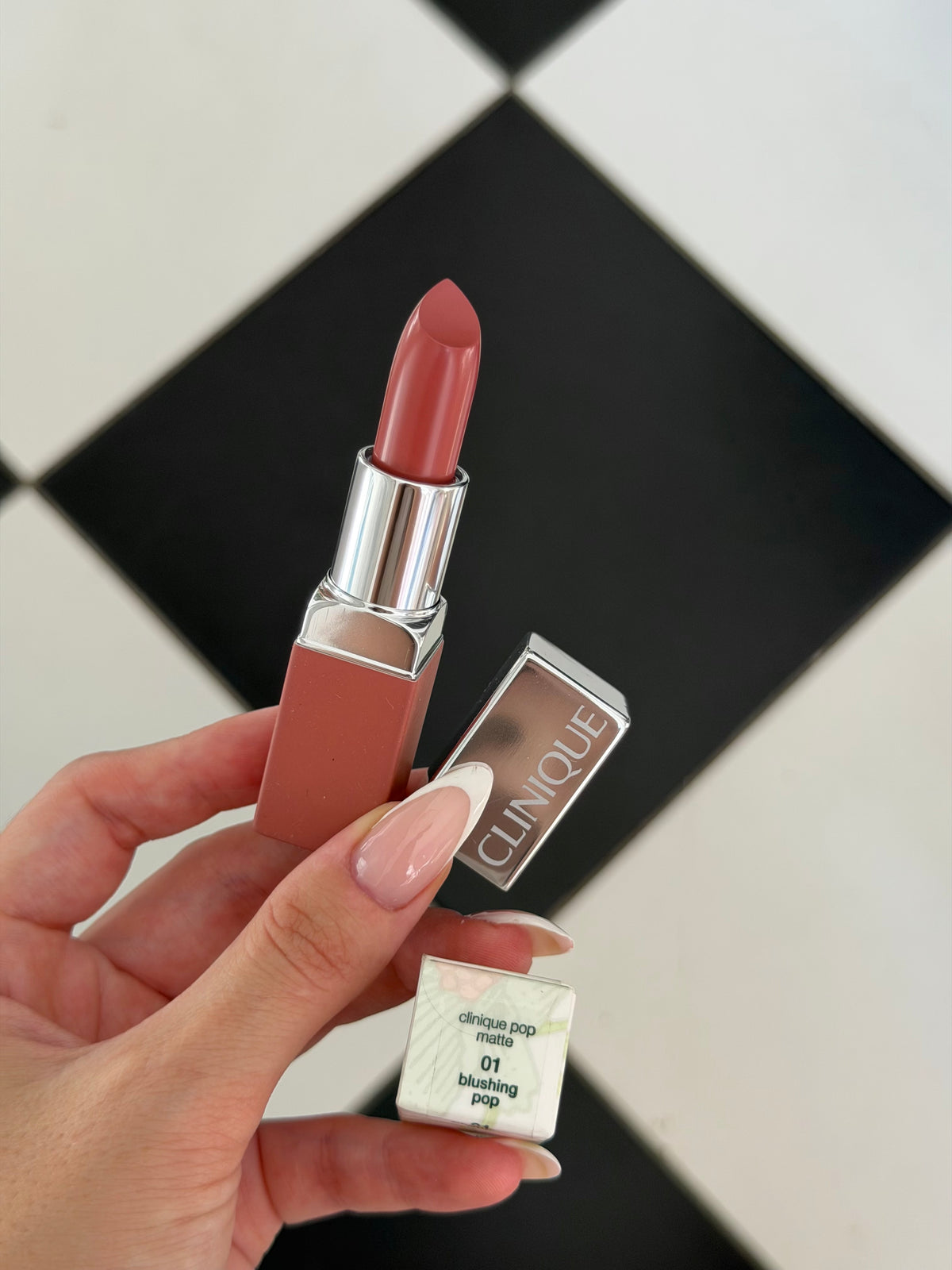 CLINIQUE Pop Matte Lip Colour + Primer (01)