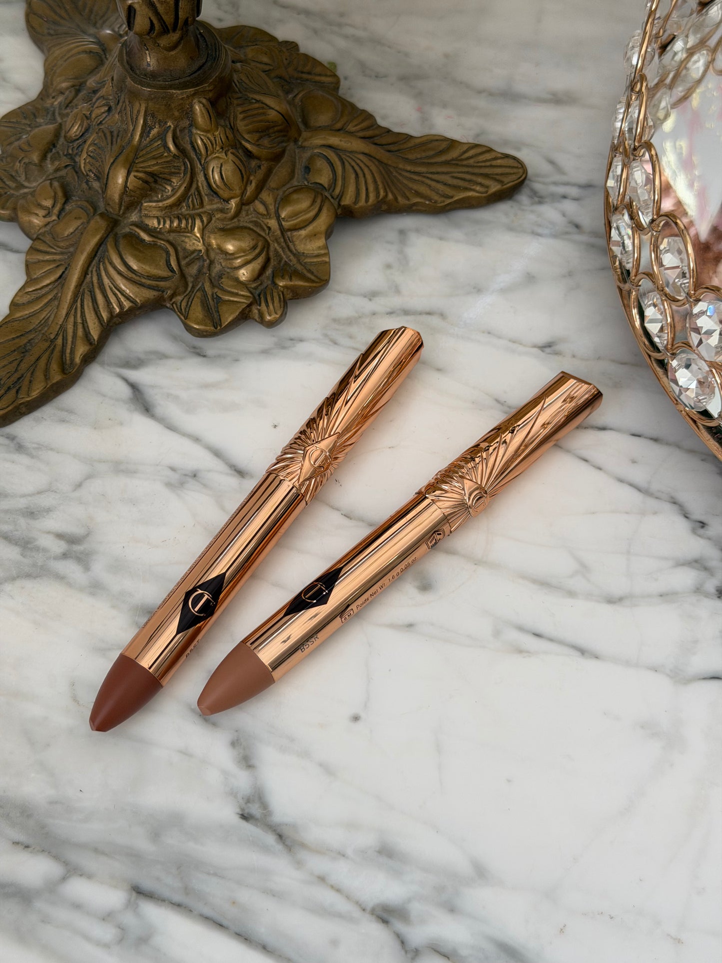 CHARLOTTE TILBURY Exagger-Eyes Easy Eye Shadow Stick - Cashmere Sculpt