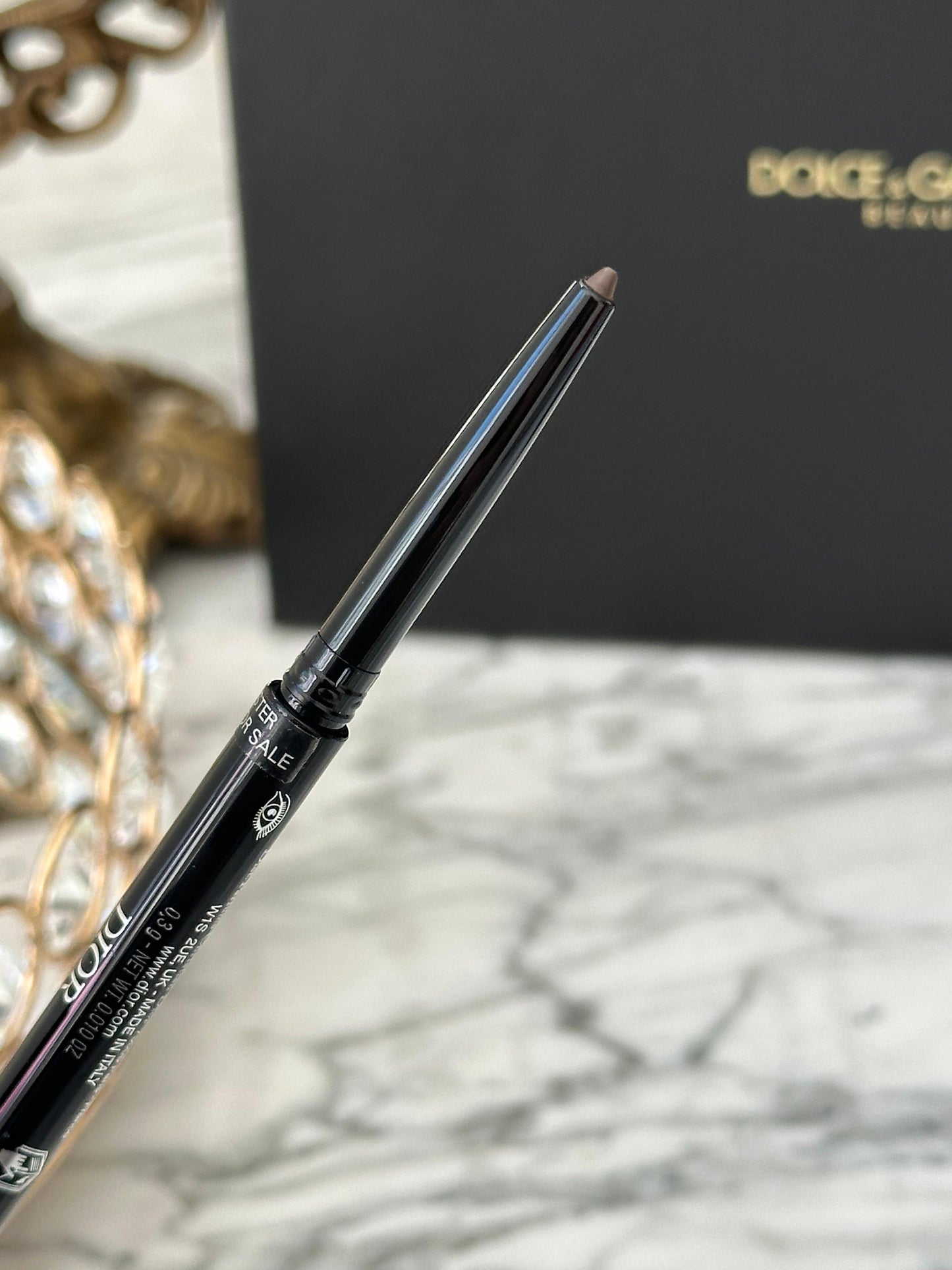 DIOR Diorshow Stylo (781)
24H-Wear Waterproof Eyeliner - Intense Color, Creamy Texture