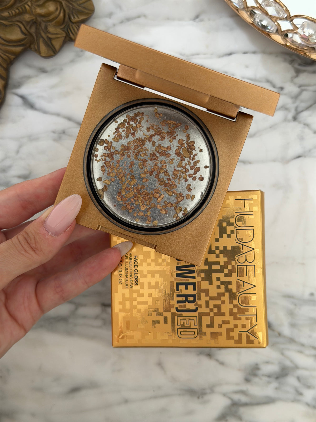 HUDA BEAUTY Empowered Face Gloss Highlighting Dew - Glow Energy