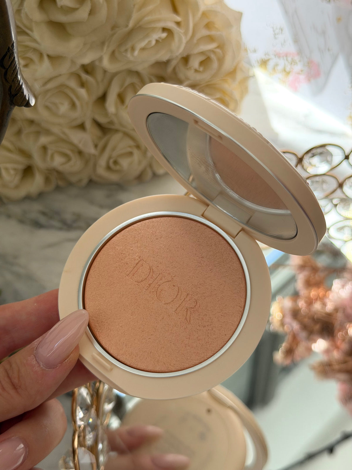 DIOR Forever Couture Luminizer
Longwear Highlighter - Golden