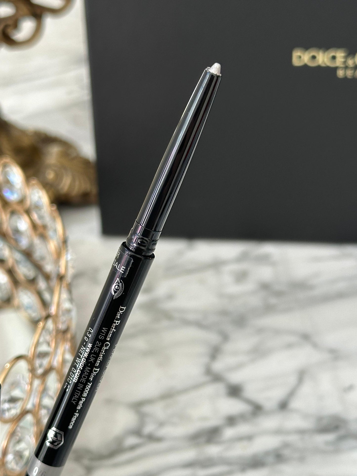 DIOR Diorshow Stylo (076)
24H-Wear Waterproof Eyeliner - Intense Color, Creamy Texture