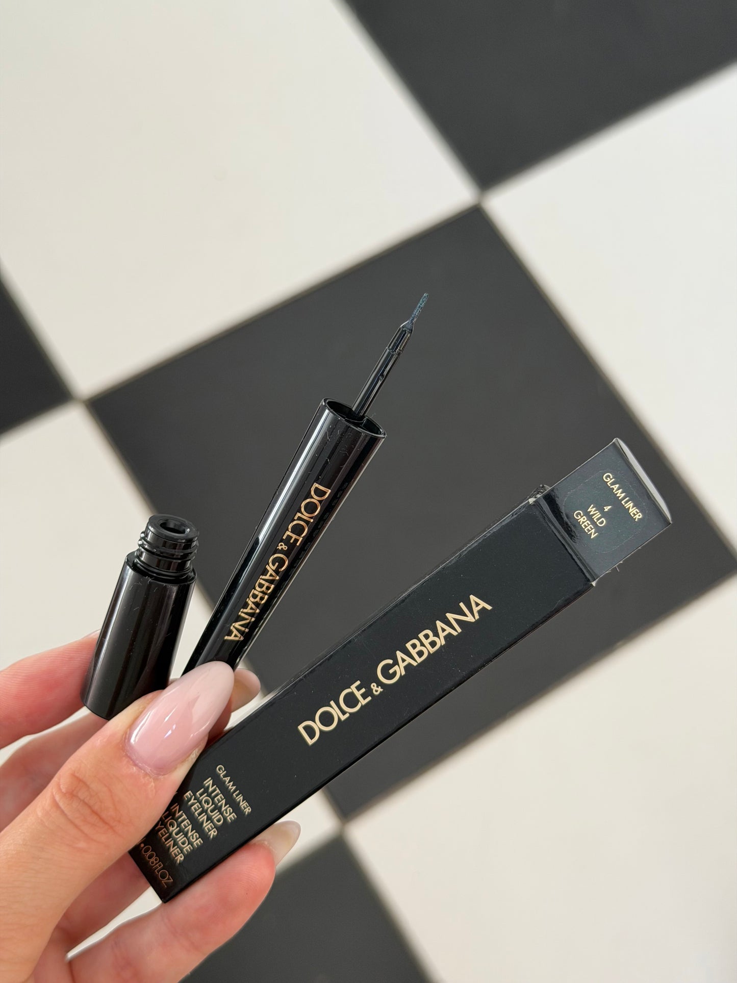 DOLCE&GABBANA
Glam Liner Intense Liquid Eyeliner (4)