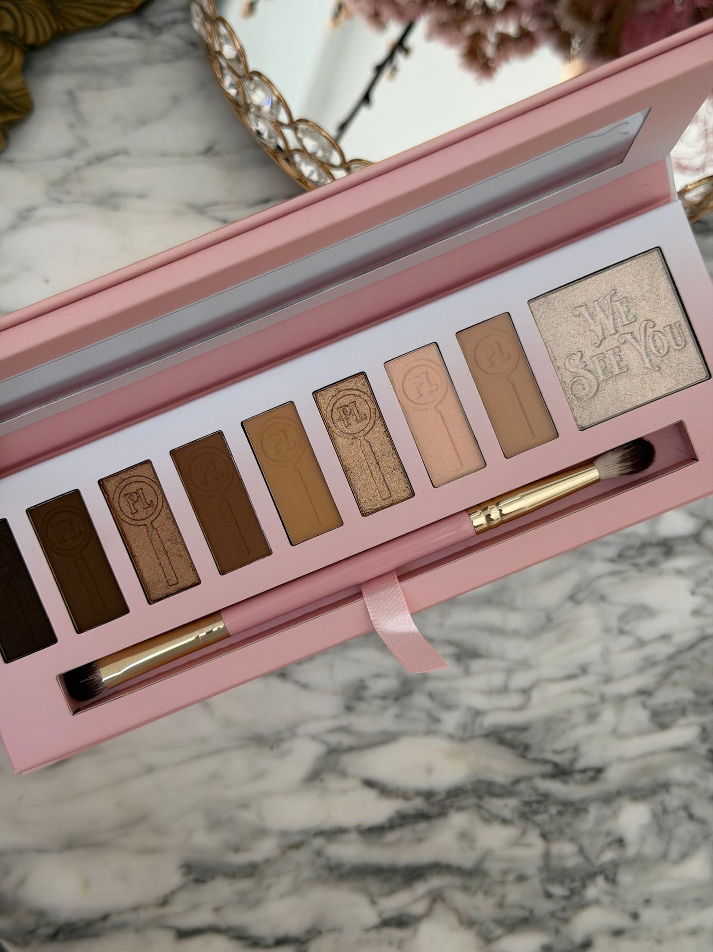 PLOUISE Eyedentify Your Worth Eyeshadow Palette