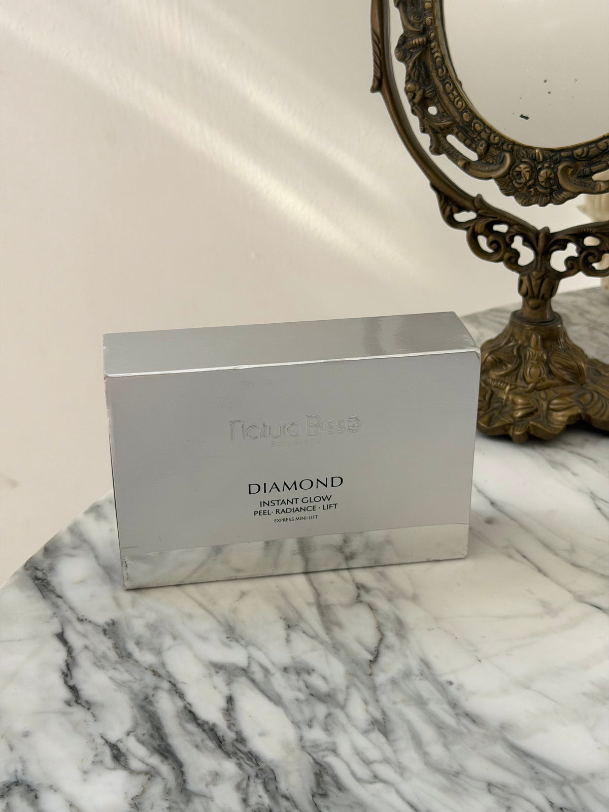 NATURA BISSĒ Diamond Instant Glow - Ampoule Trio Express Mini-Lift