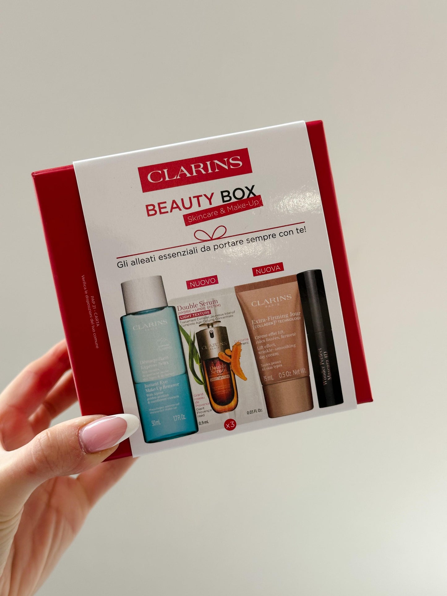CLARINS Beauty Box Skincare & Makeup