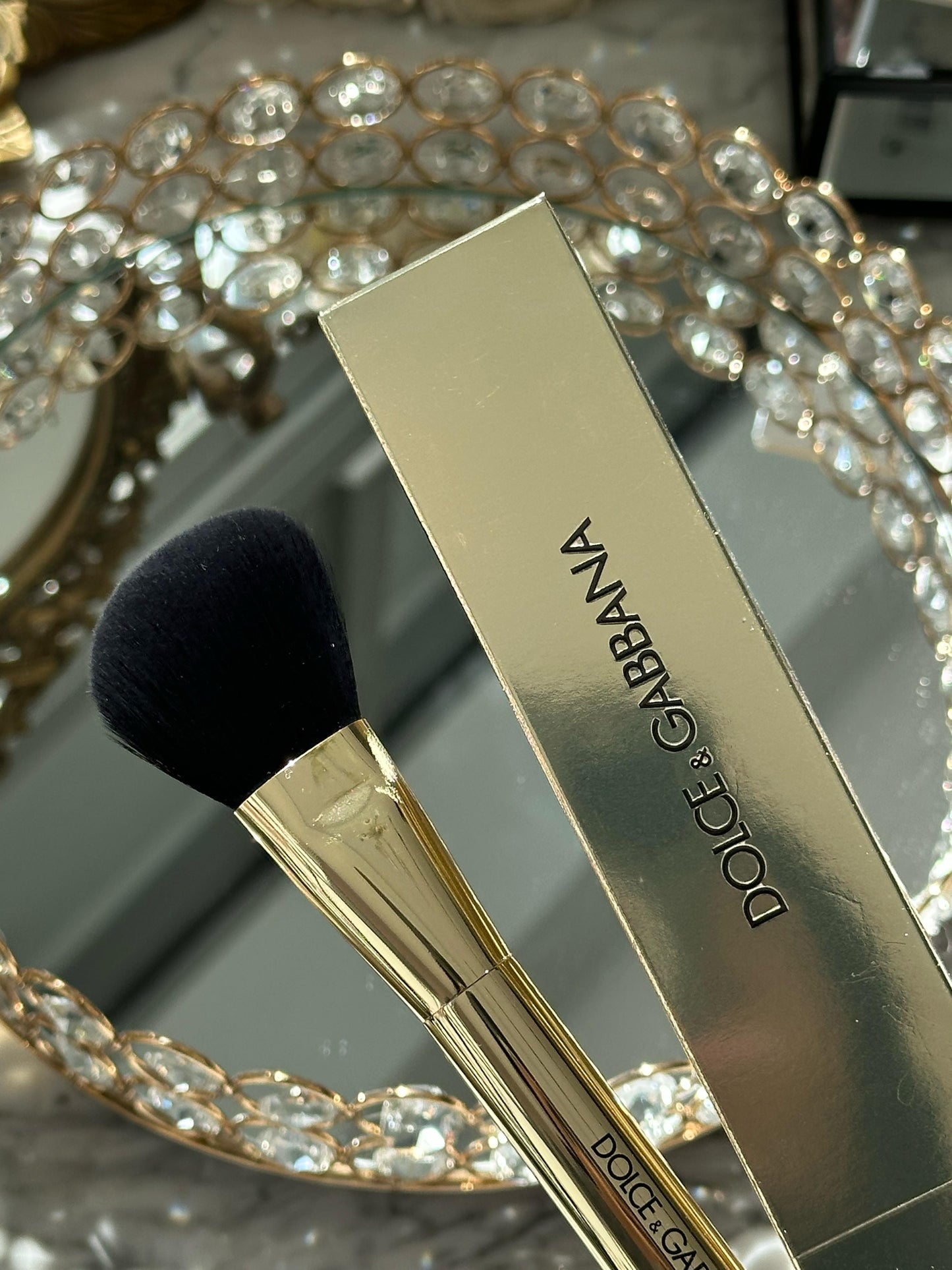 DOLCE & GABBANA Blusher Beauty Brush
Vegan - Ultra-Soft