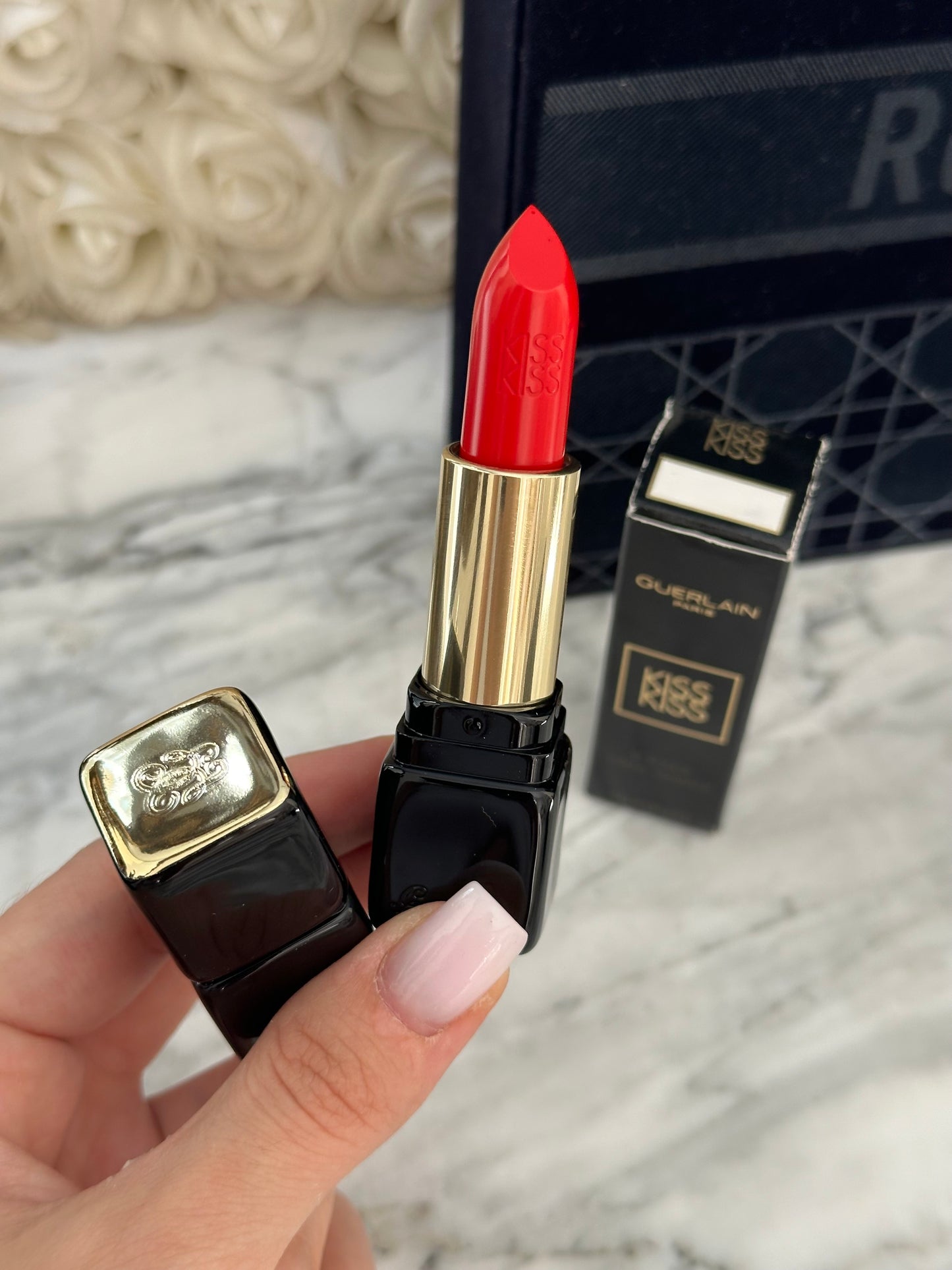 GUERLAIN Kisskiss (331)
Shaping Cream Lip Color