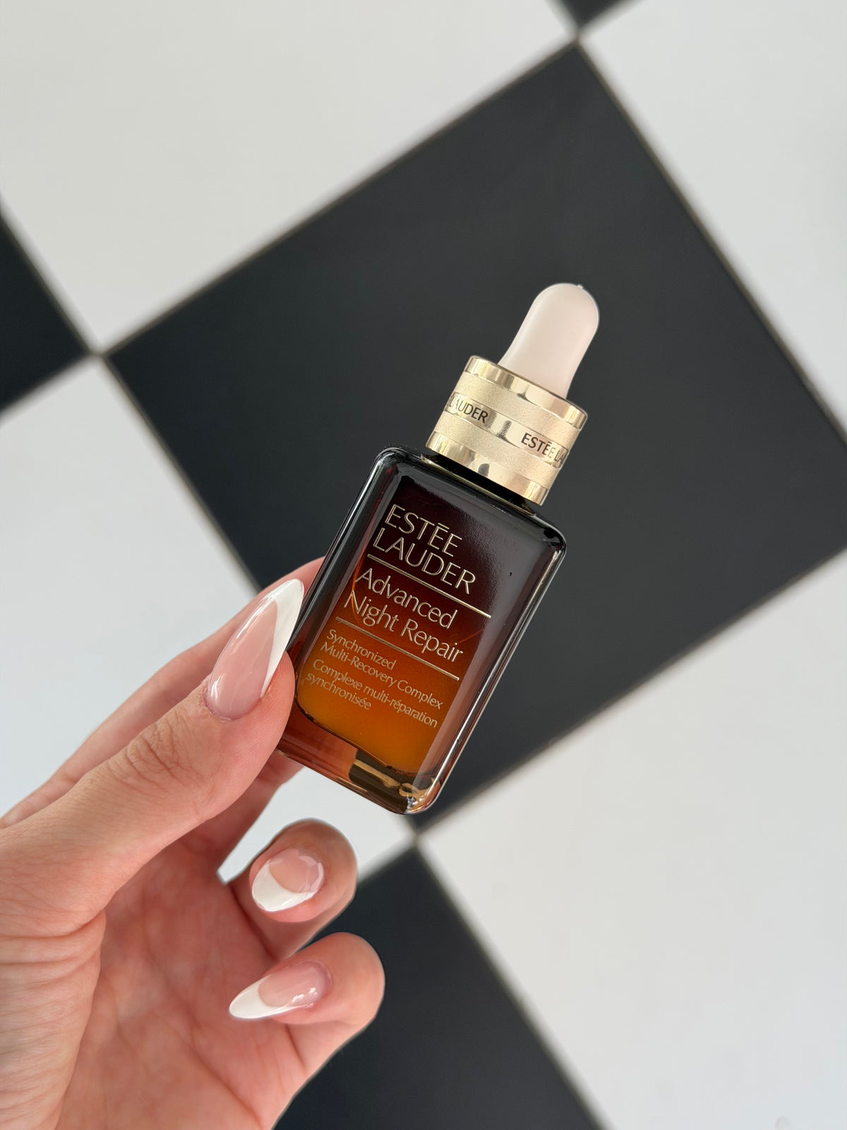 ESTEE LAUDER Advanced Night Repair Serum (15ml)
Synchronized Multi-Recovery Complex