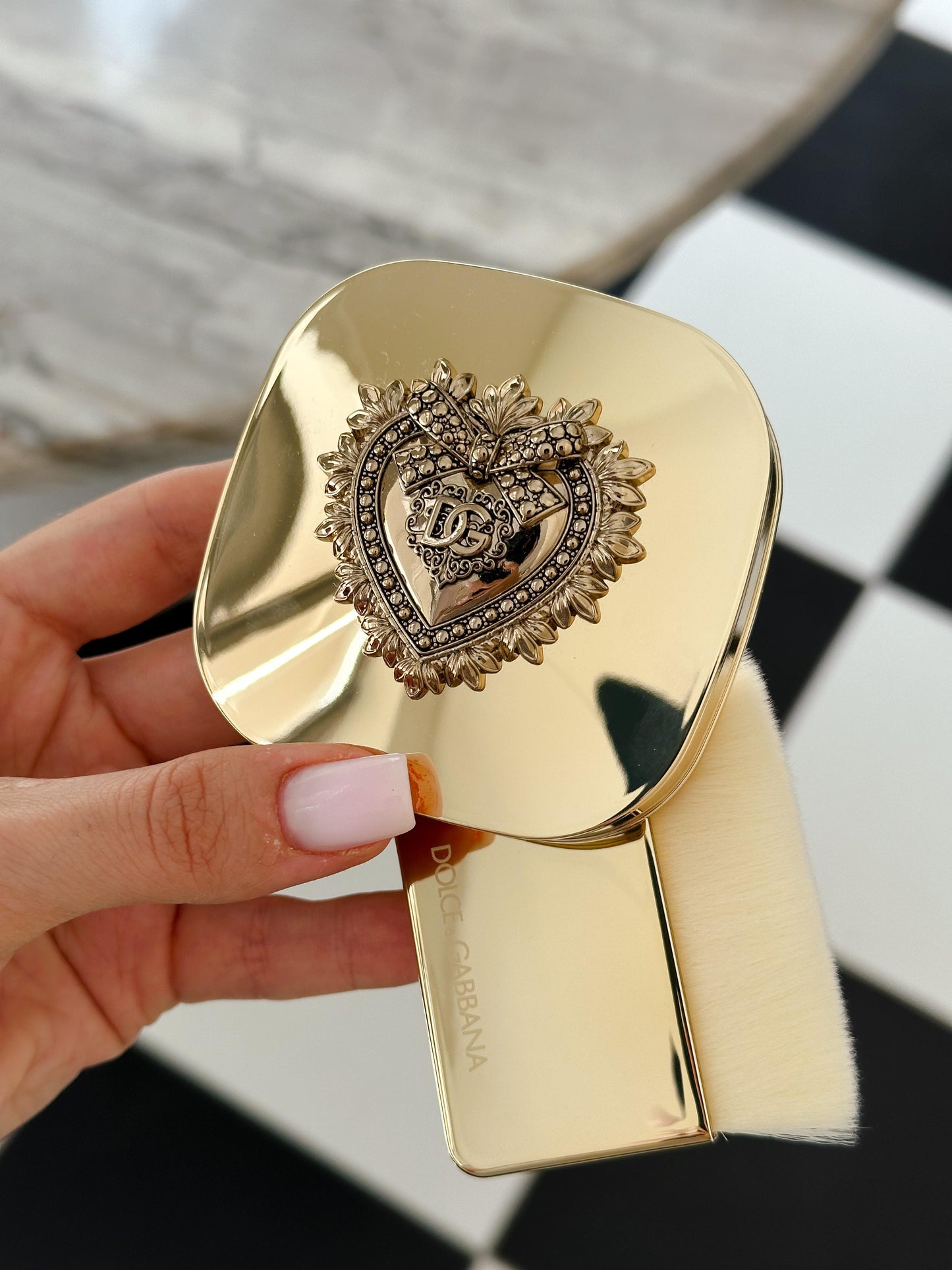 DOLCE&GABBANA Everlift Luminizer Light Oil Infused Soft-Halo Powder