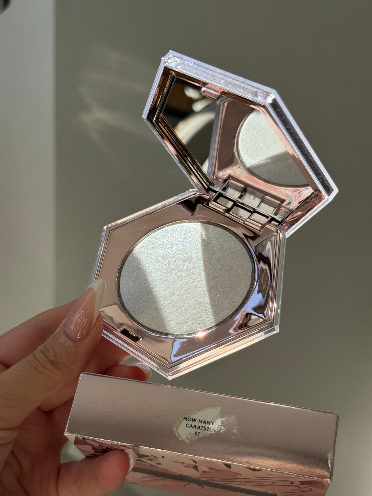 FENTY BEAUTY Diamond Bomb All-Over Diamond Veil Highlighter - How Many Carats?!