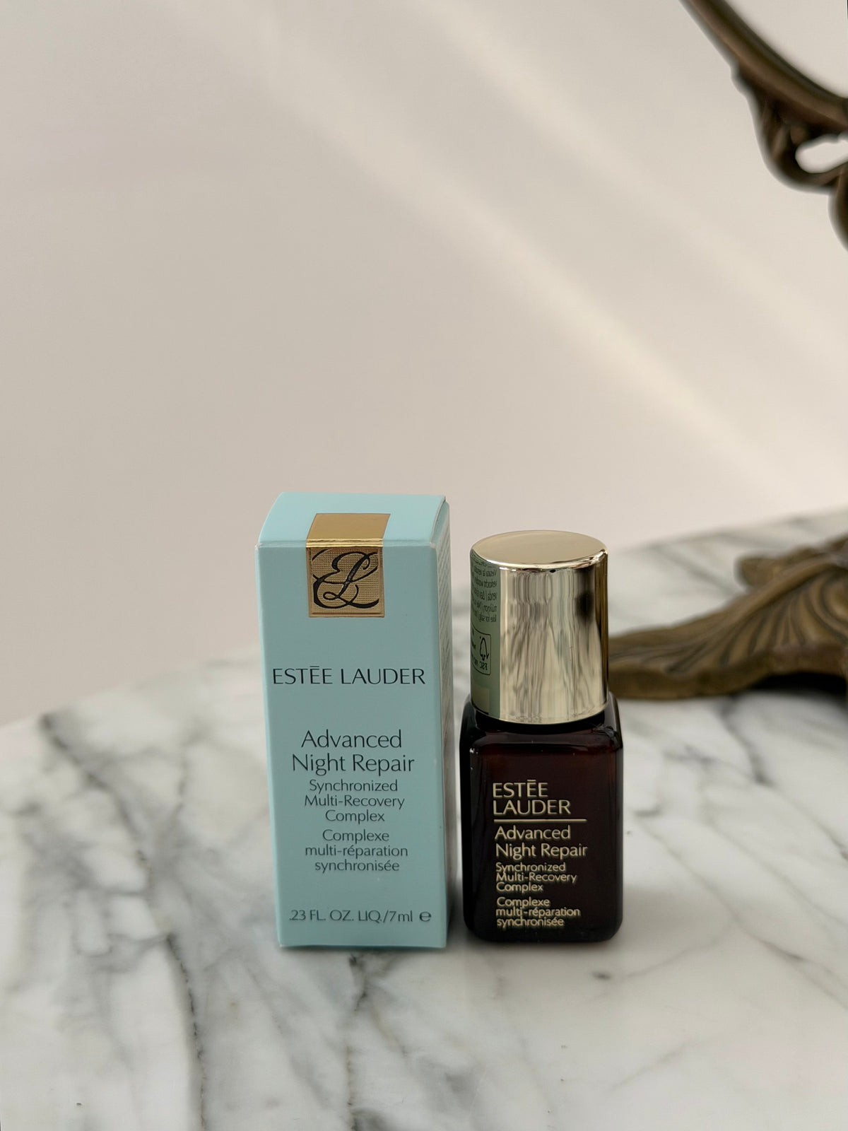 ESTEE LAUDER Advanced Night Repair Serum (7ml)
Synchronized Multi-Recovery Complex