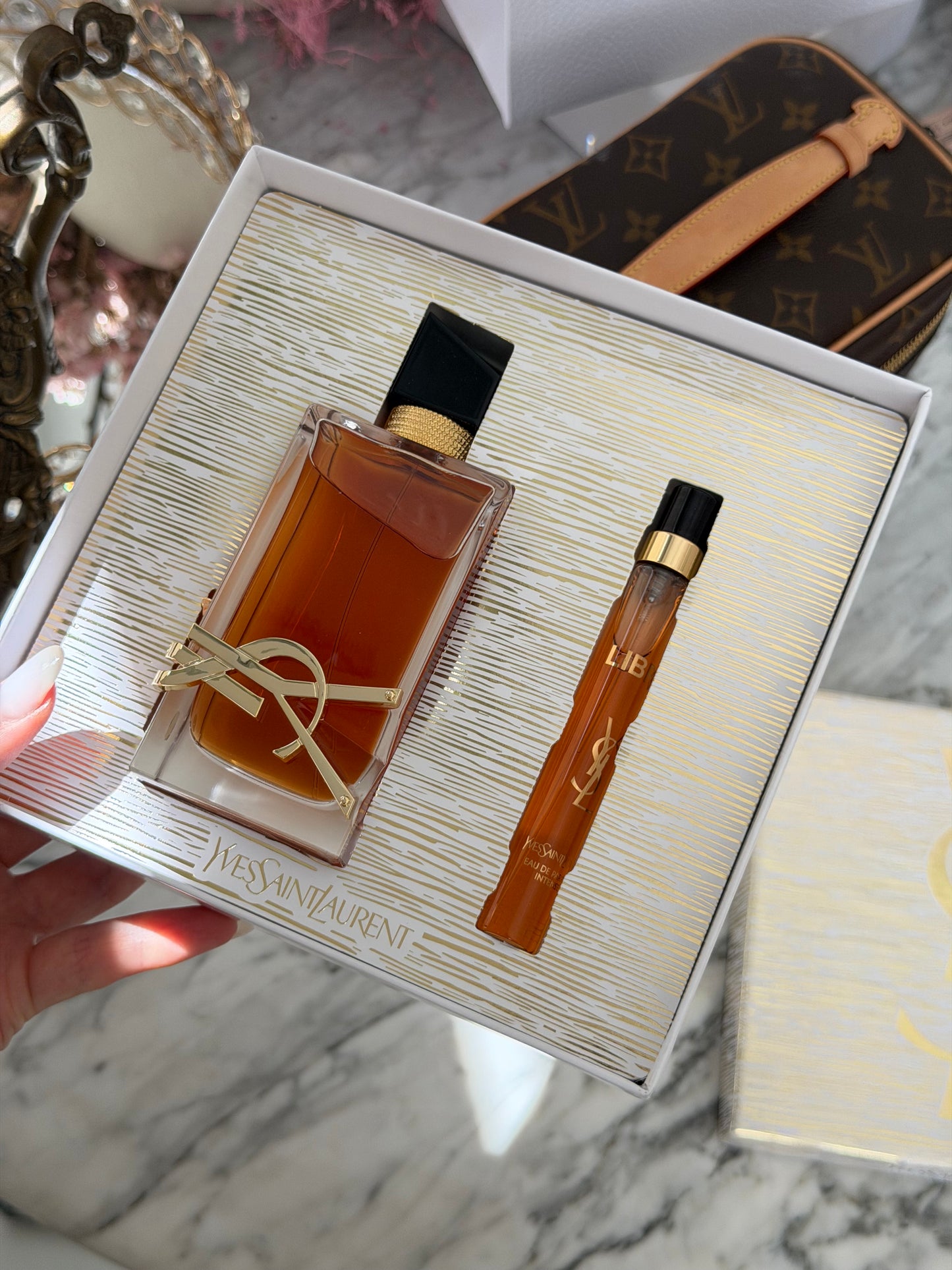 YSL Libre Eau De Parfum Intense Gift Set 90+10ml