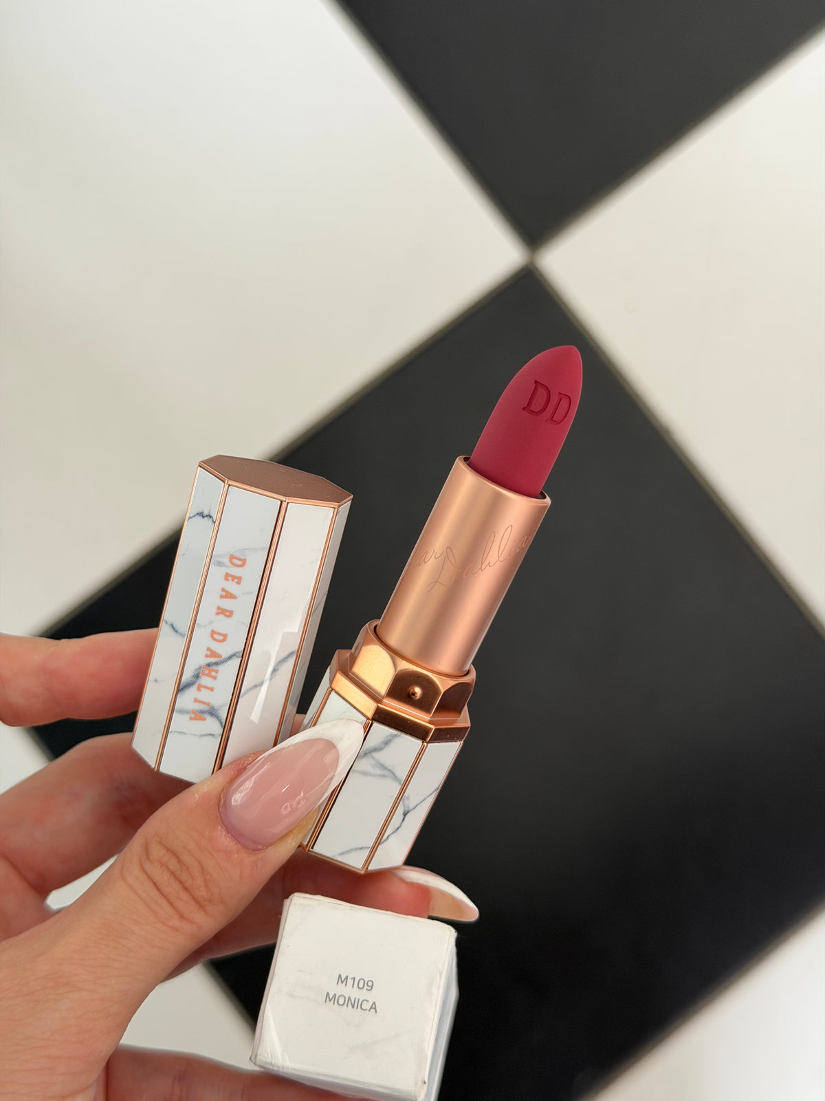 DEAR DAHLIA Lip Paradise Effortless Matte Lipstick - Monica