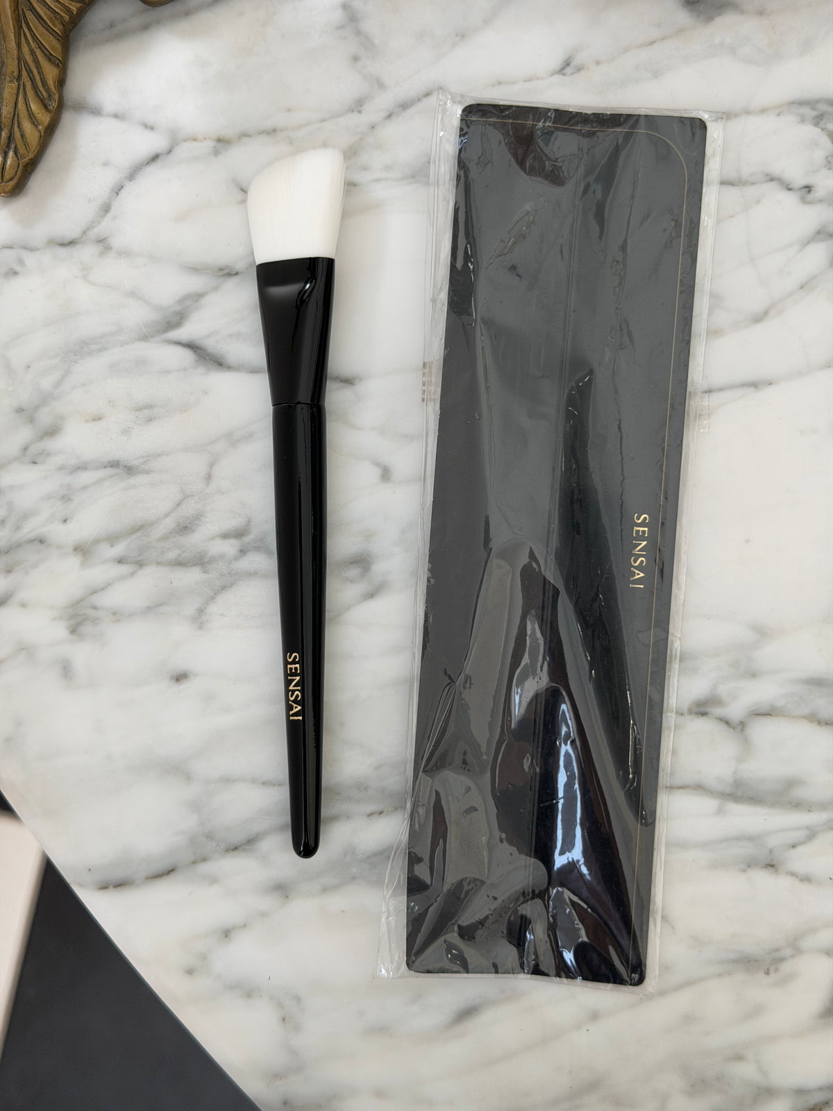 SENSAI Liquid Foundation Brush