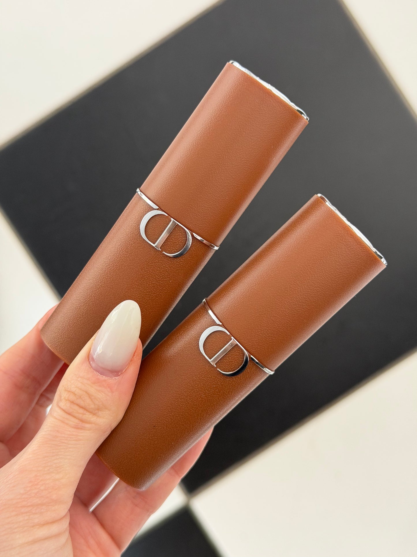 DIOR Forever Skin Bronze Balm Stick (03)
Buildable, Natural Finish, Long Wear