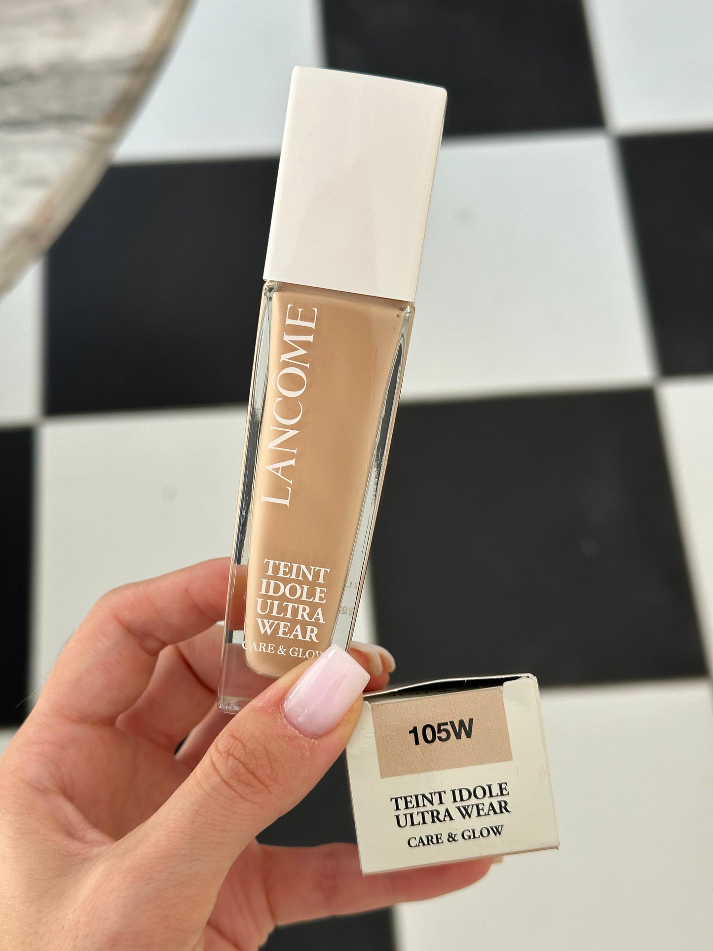 LANCÔME Teint Idôle Ultra Wear Care & Glow Serum Foundation SPF25