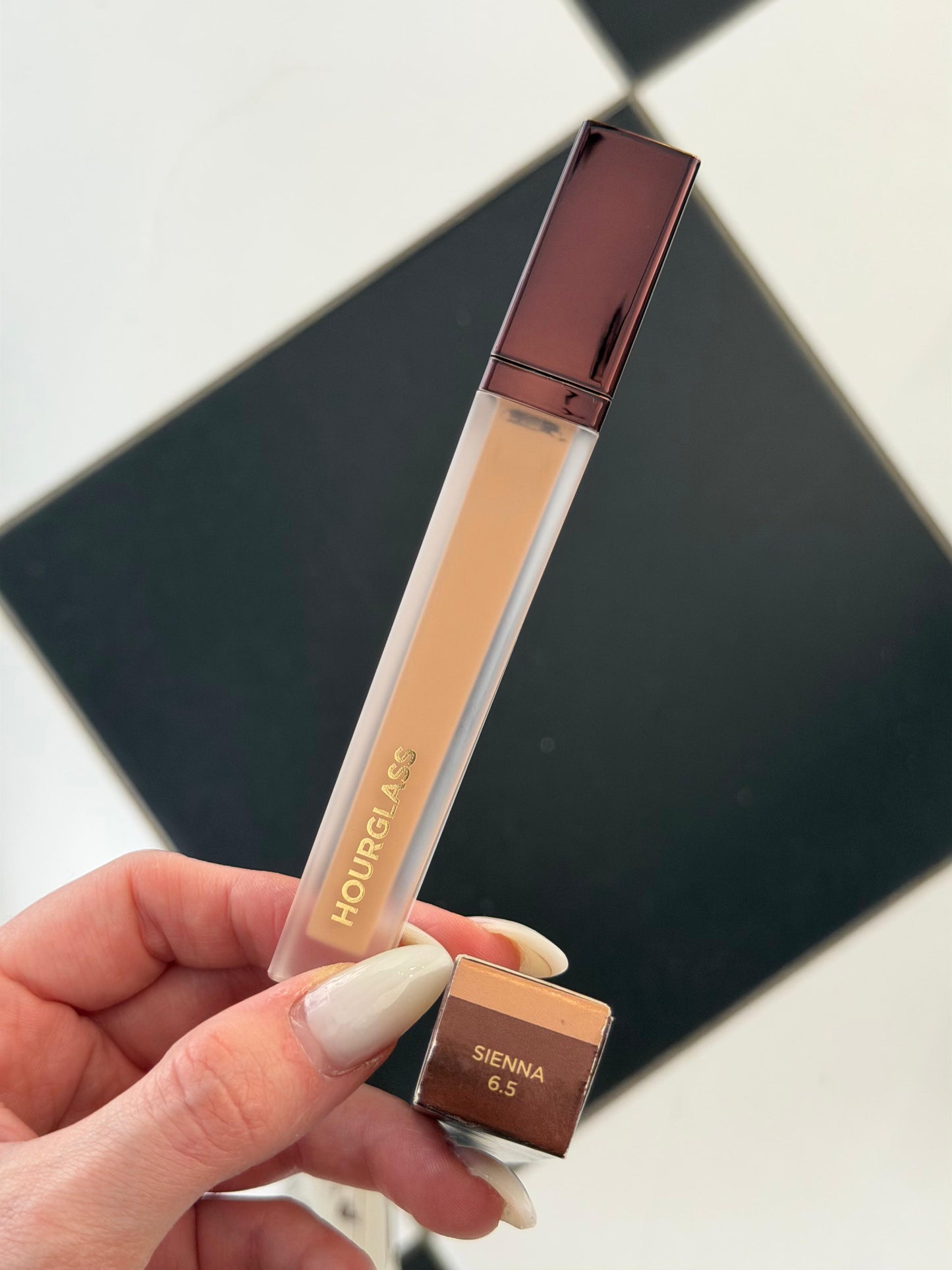 HOURGLASS Vanish™ Airbrush Concealer (6.5)