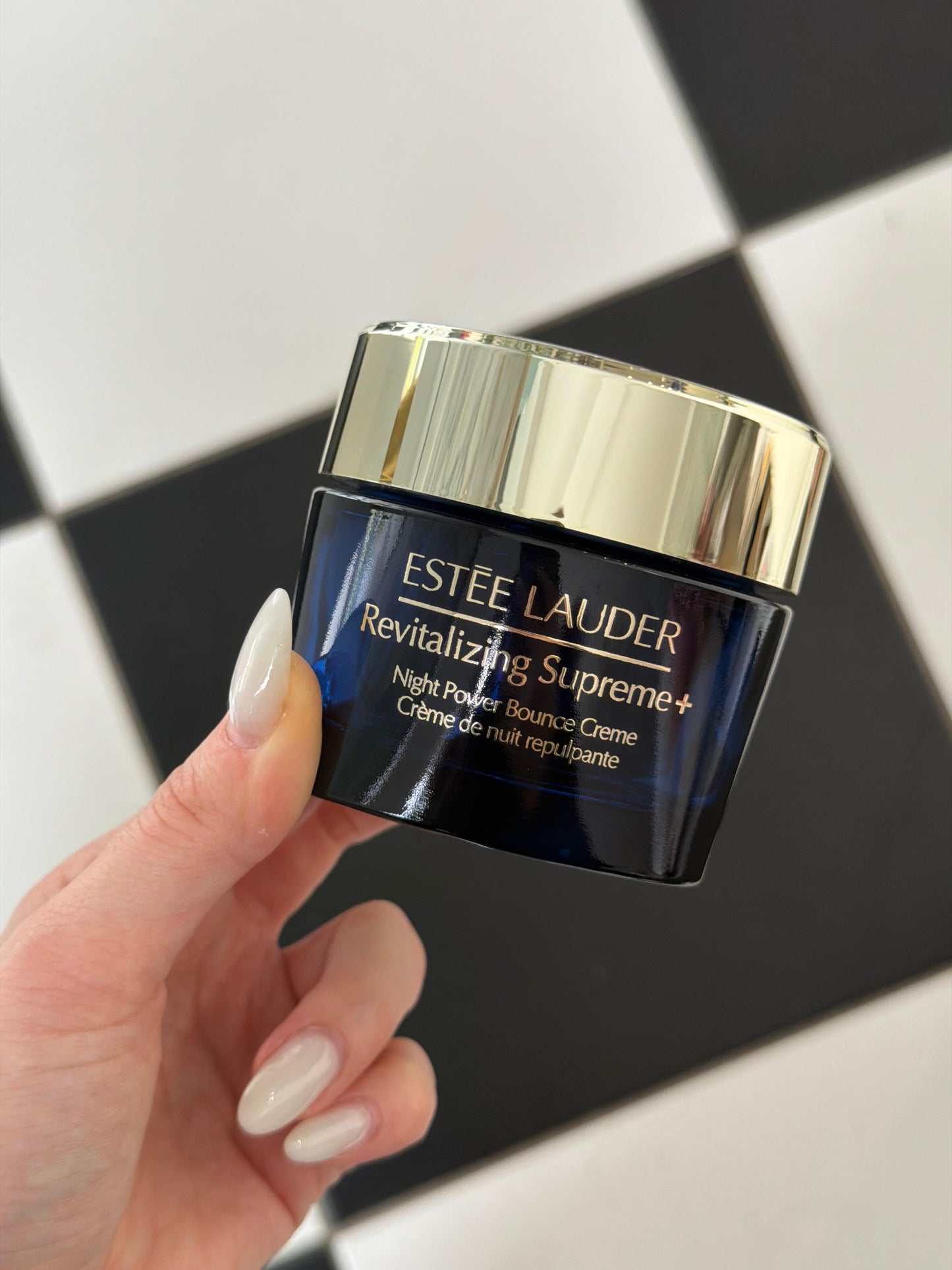 ESTEE LAUDER Revitalizing Supreme+
Night Power Bounce Creme Moisturizer