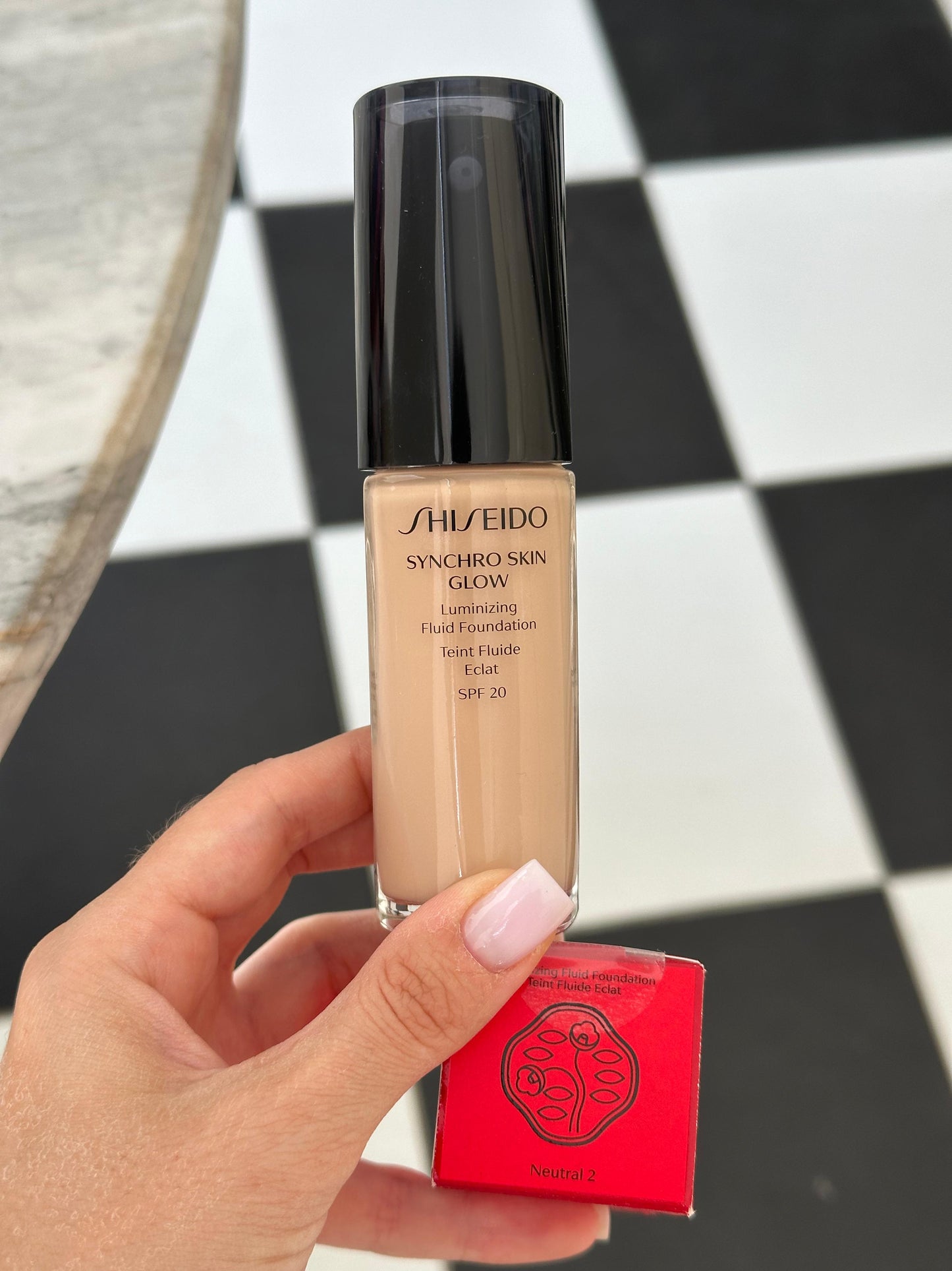 SHISEIDO
Shiseido Synchro Skin Glow Luminizing Fluid Foundation