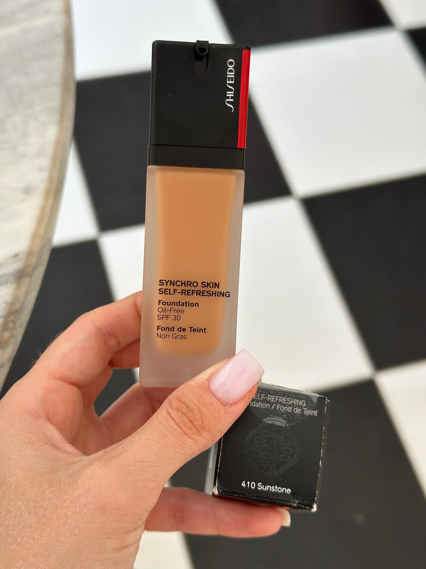 SHISEIDO Synchro Skin Self-Refreshin Foundation SPF30