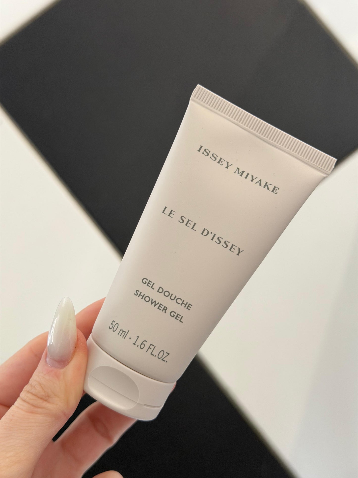 ISSEY MIYAKE Le Sel D’Issey Shower Gel For Men