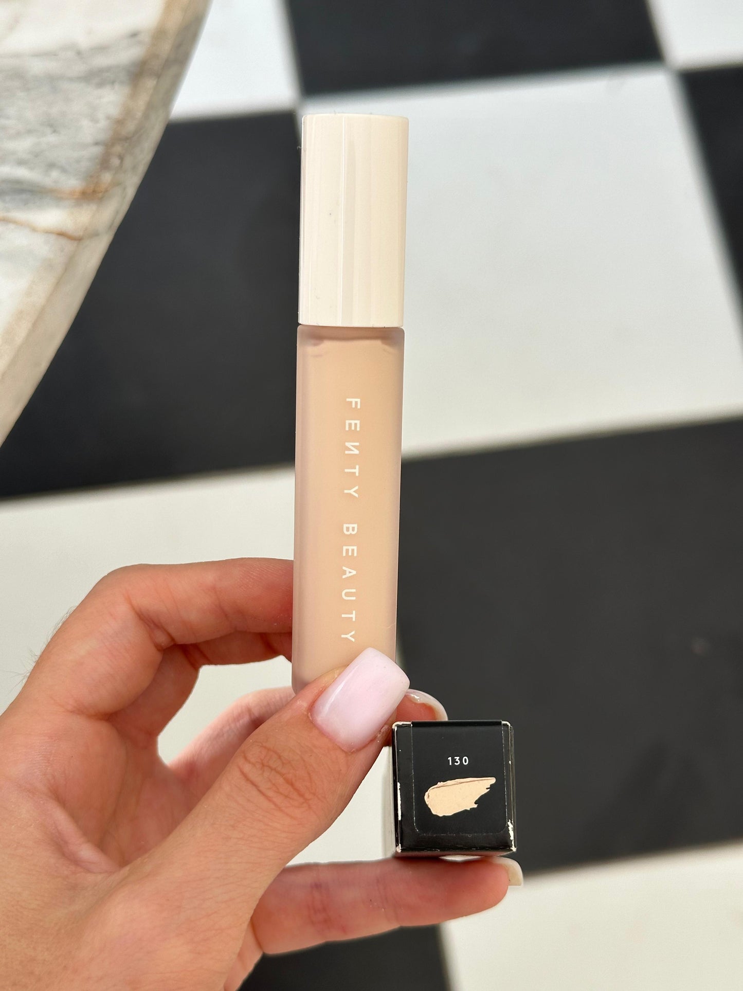 FENTY BEAUTY Pro Filt'r Instant Retouch Concealer (130)