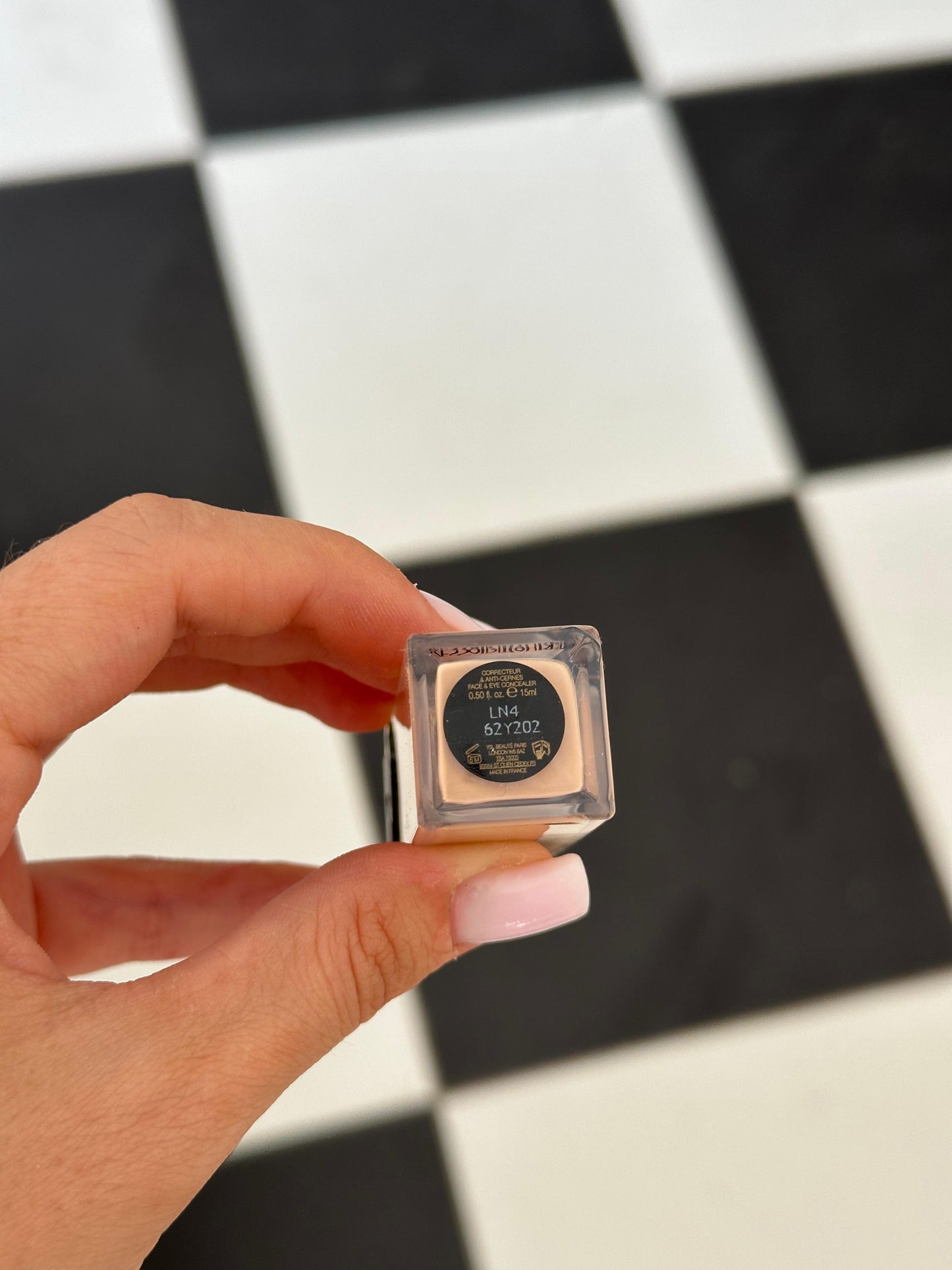 YSL All Hours Precise Angles Luminous Matte Face & Eye Longwear Concealer