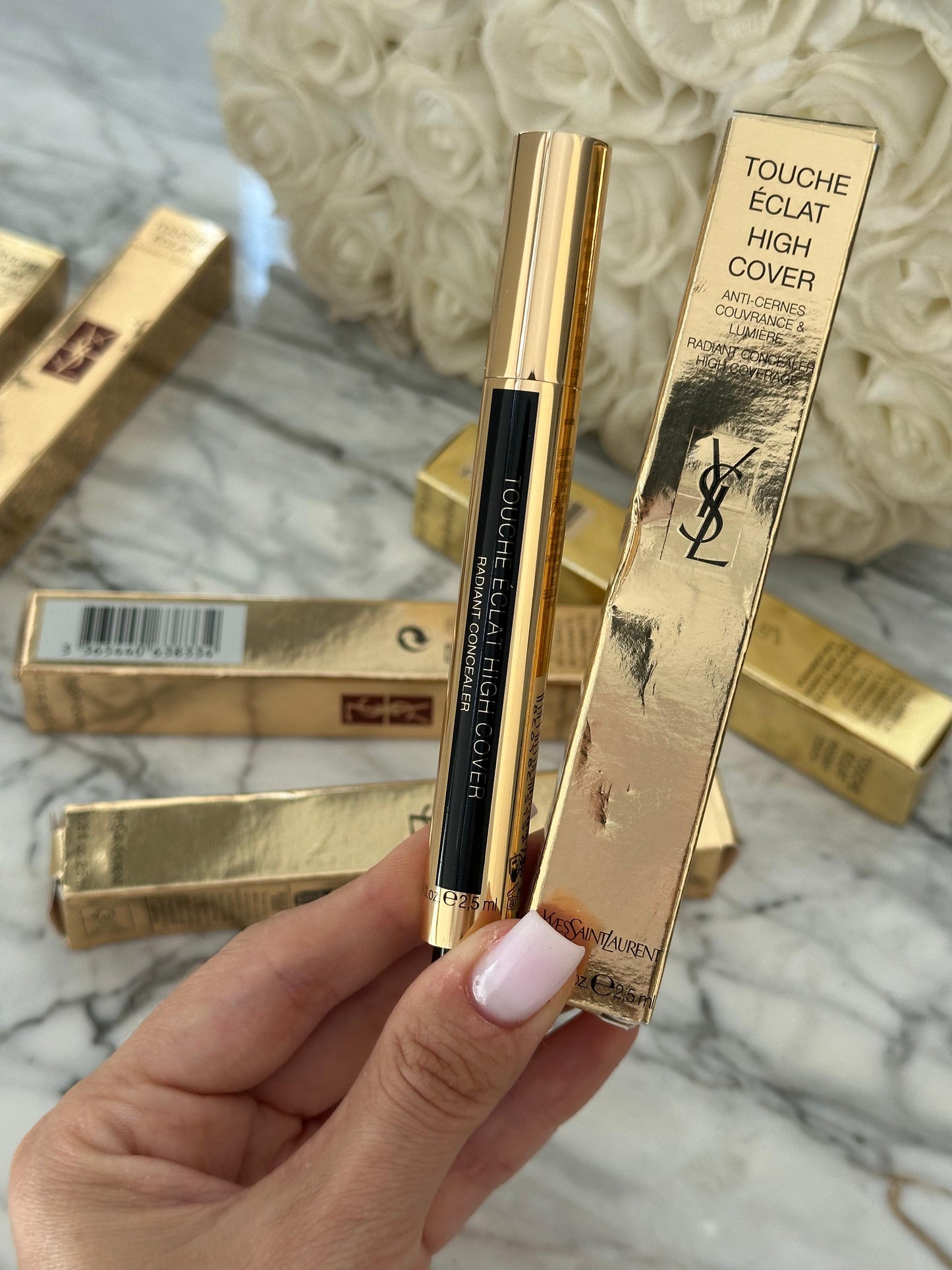YSL
Touche Éclat Face Illuminating Pen