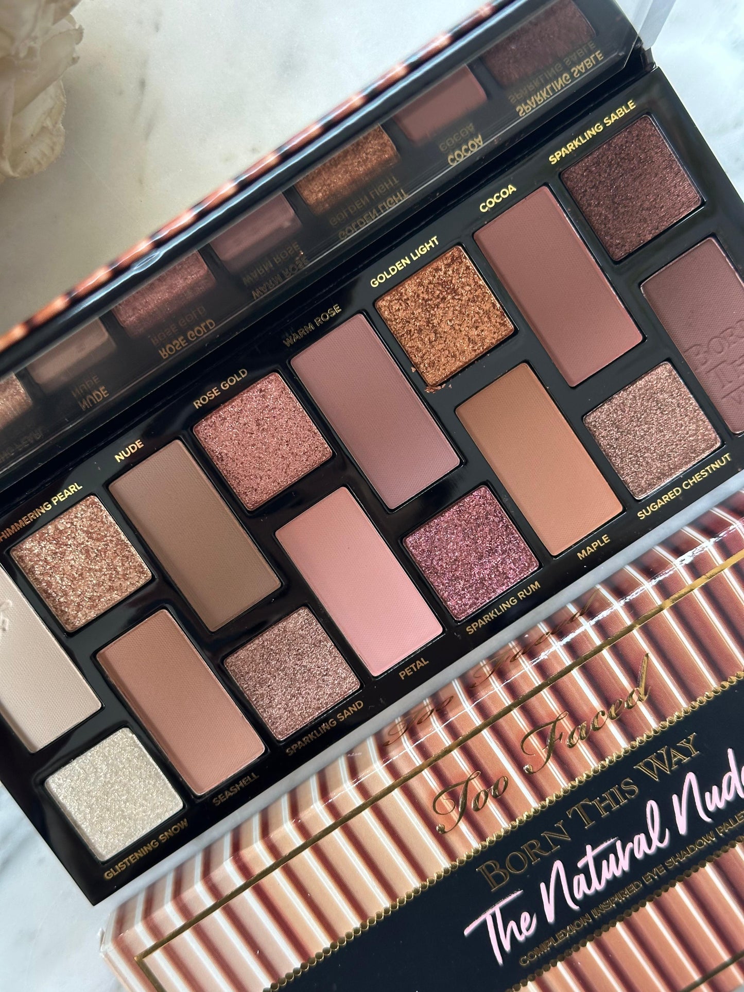 TOO FACED Born This Way The Natural Nudes Eye Shadow Palette
Rich, Creamy & Highly-Pigmented