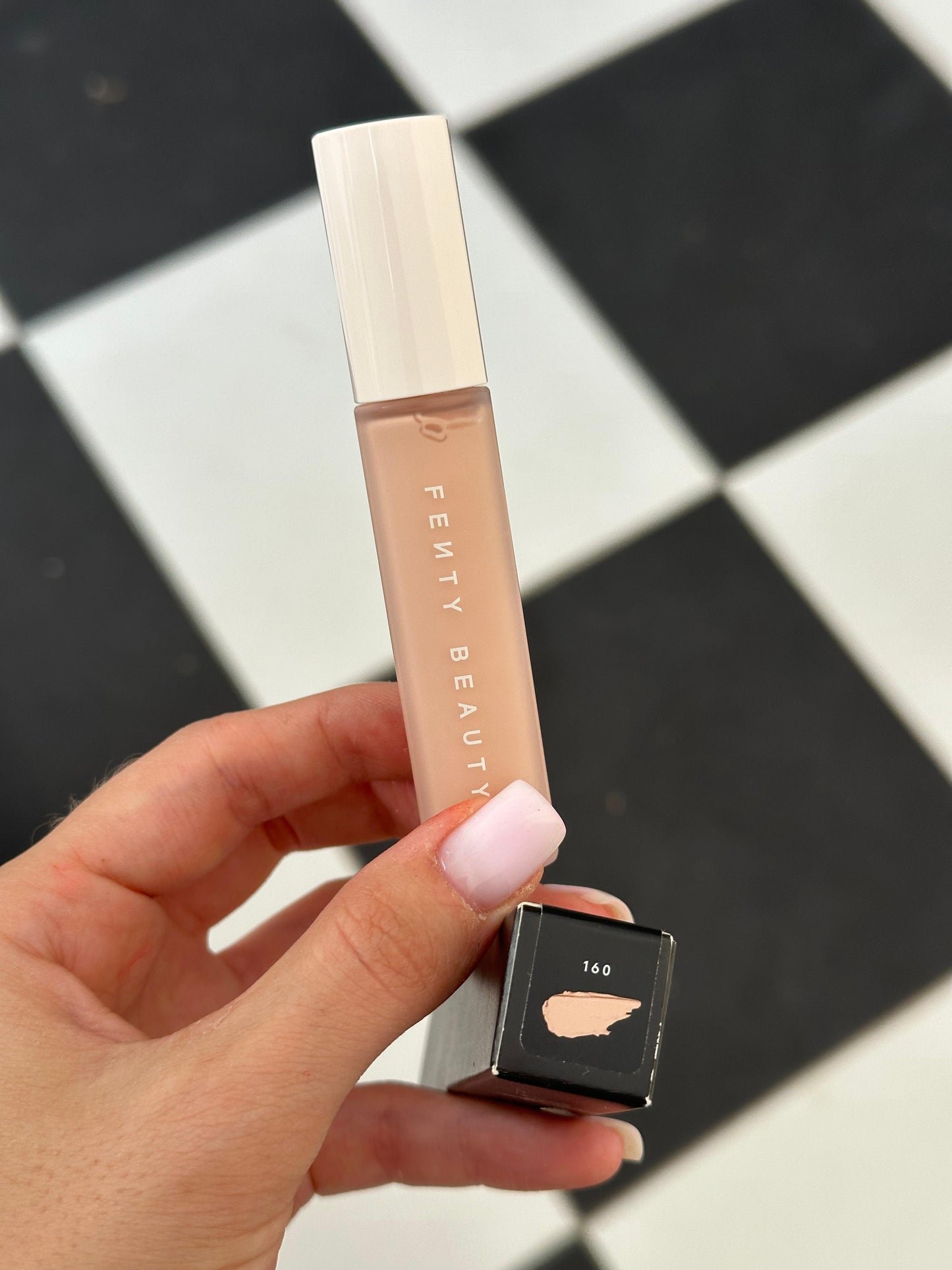 FENTY BEAUTY Pro Filt'r Instant Retouch Concealer