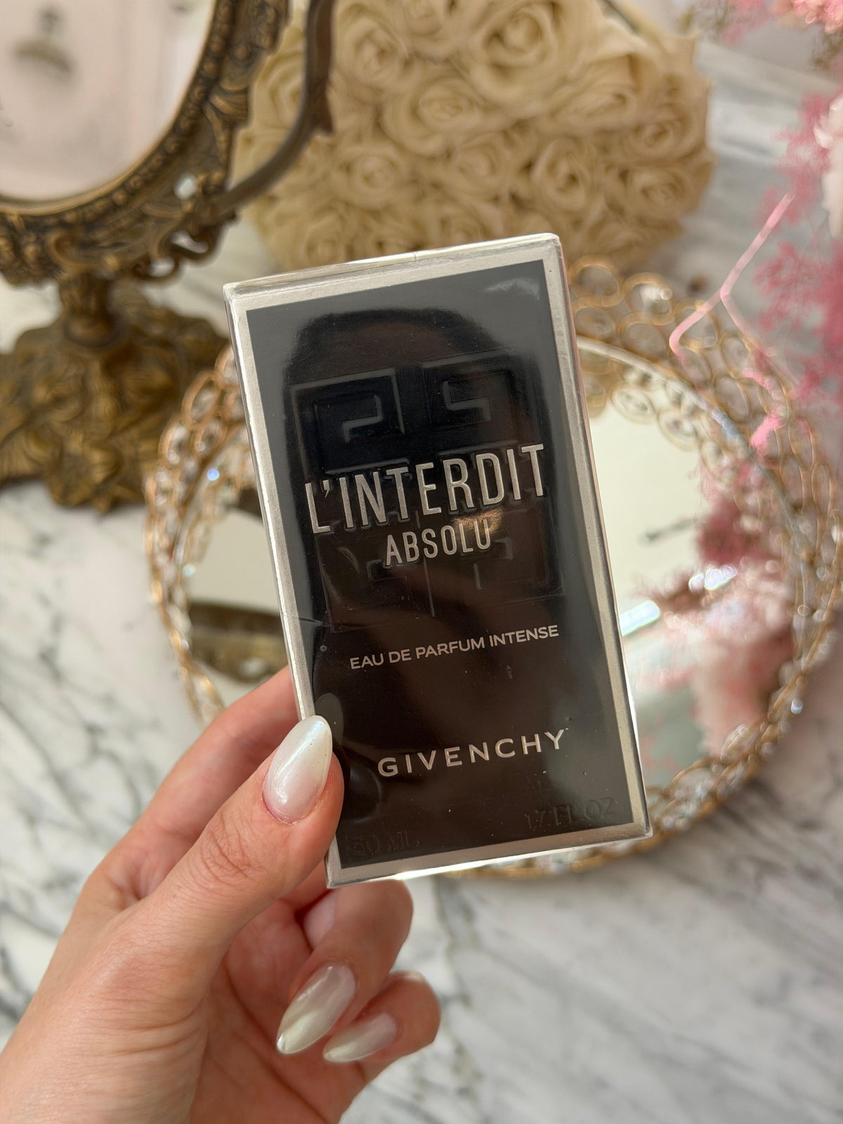 GIVENCHY L’Interdit Absolu Eau De Parfum Intense
Unisex, Floral, Woody, Amber