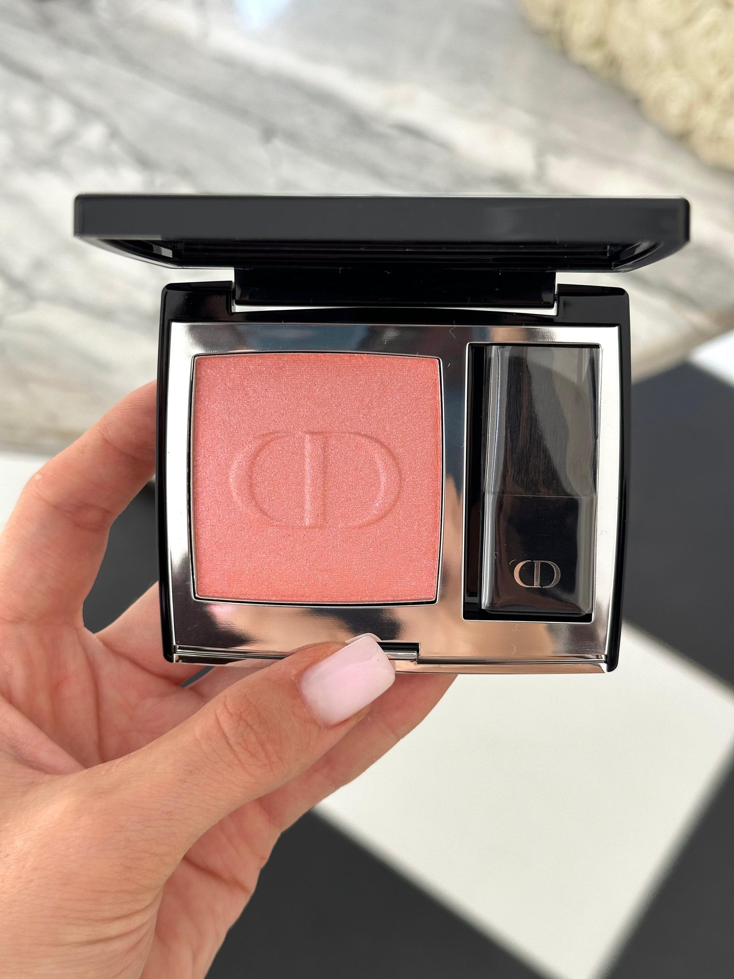 DIOR Rouge Blush
Couture Colour Makeup - Long Wear (601)