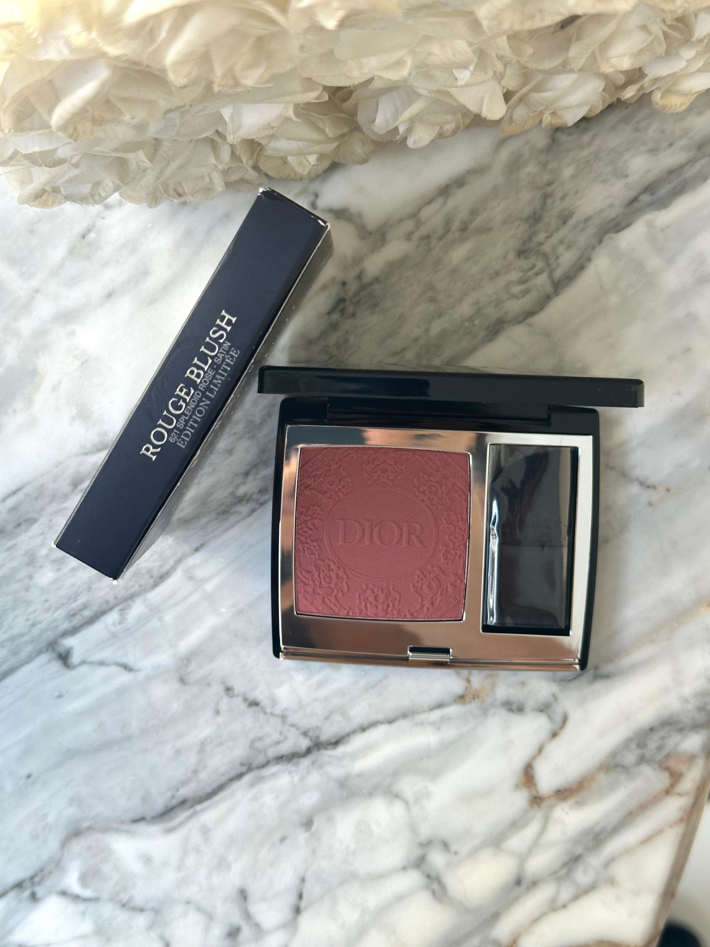 DIOR Rouge Blush Satin
Couture Colour Makeup - Long Wear (621)