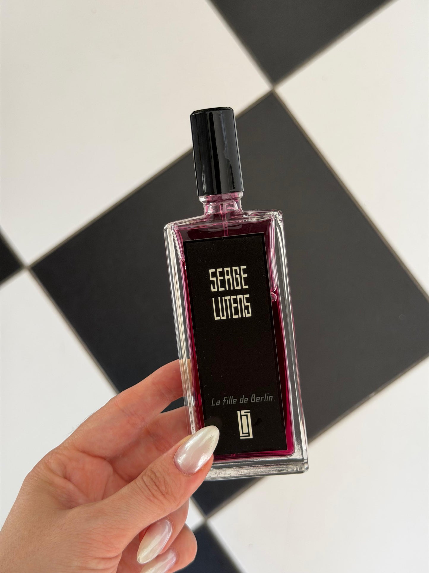 SERGE LUTENS La Fille De Berlin
Eau De Parfum