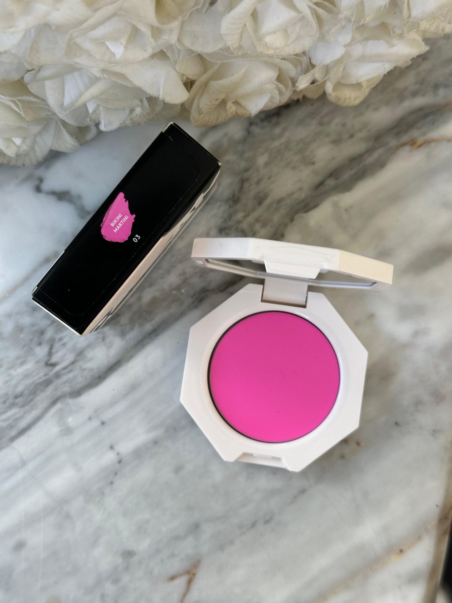 FENTY BEAUTY Cheeks Out Freestyle Cream Blush - Bikini Martini