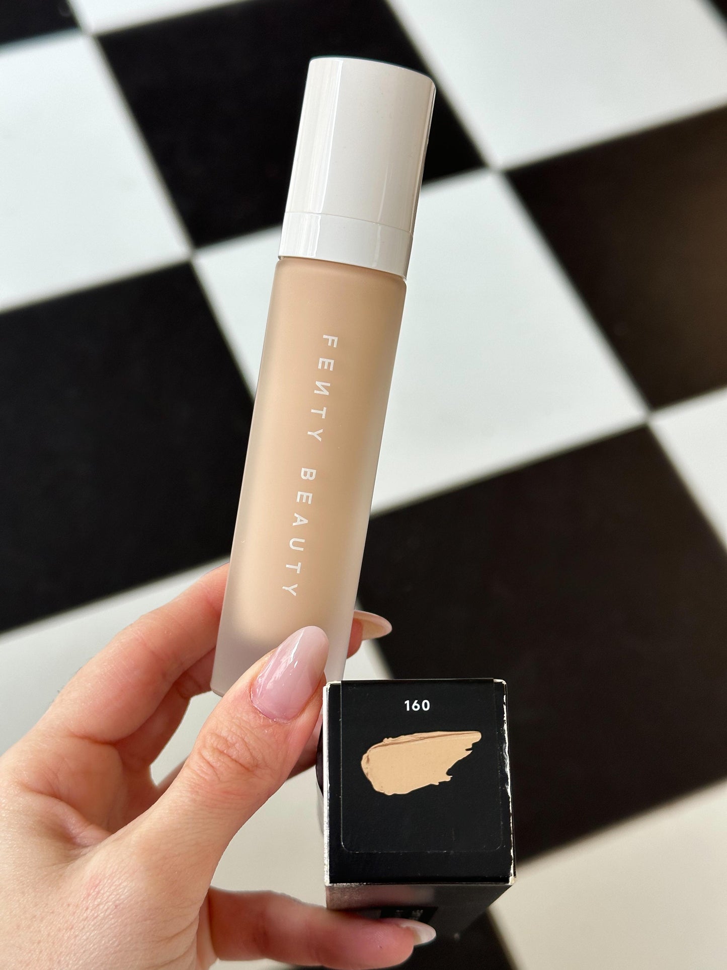 FENTY BEAUTY Pro Filt'r Soft Matte Longwear Foundation (160)