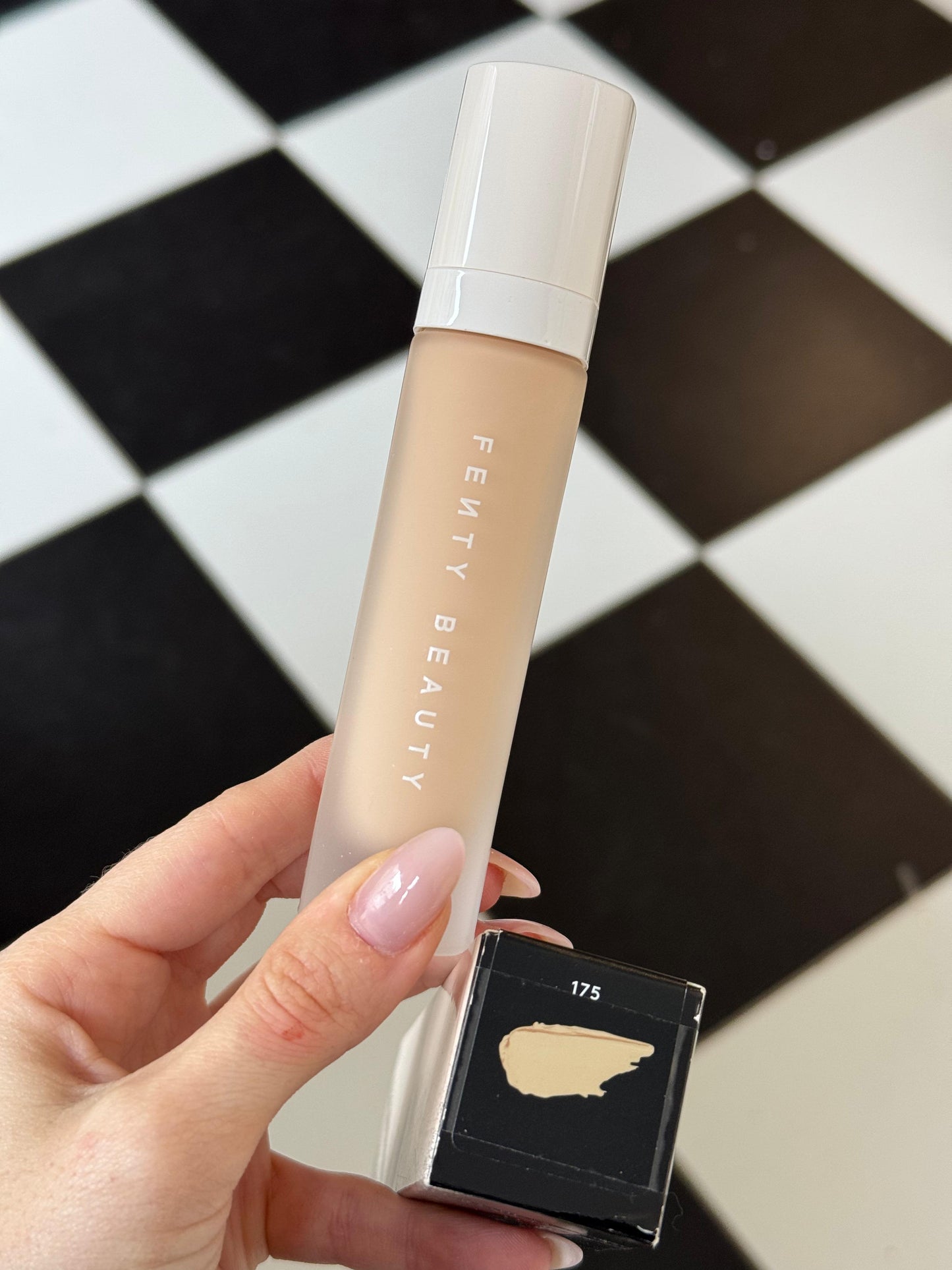 FENTY BEAUTY Pro Filt'r Soft Matte Longwear Foundation (175)
