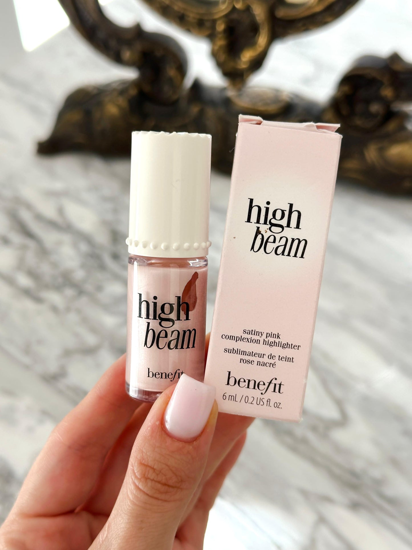 BENEFIT High Beam
Satiny Pink Complexion Highlighter