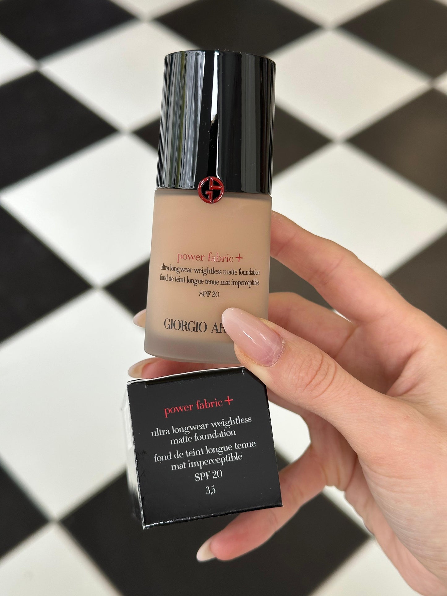 ARMANI Power Fabric - Longwear High Cover Foundation SPF25