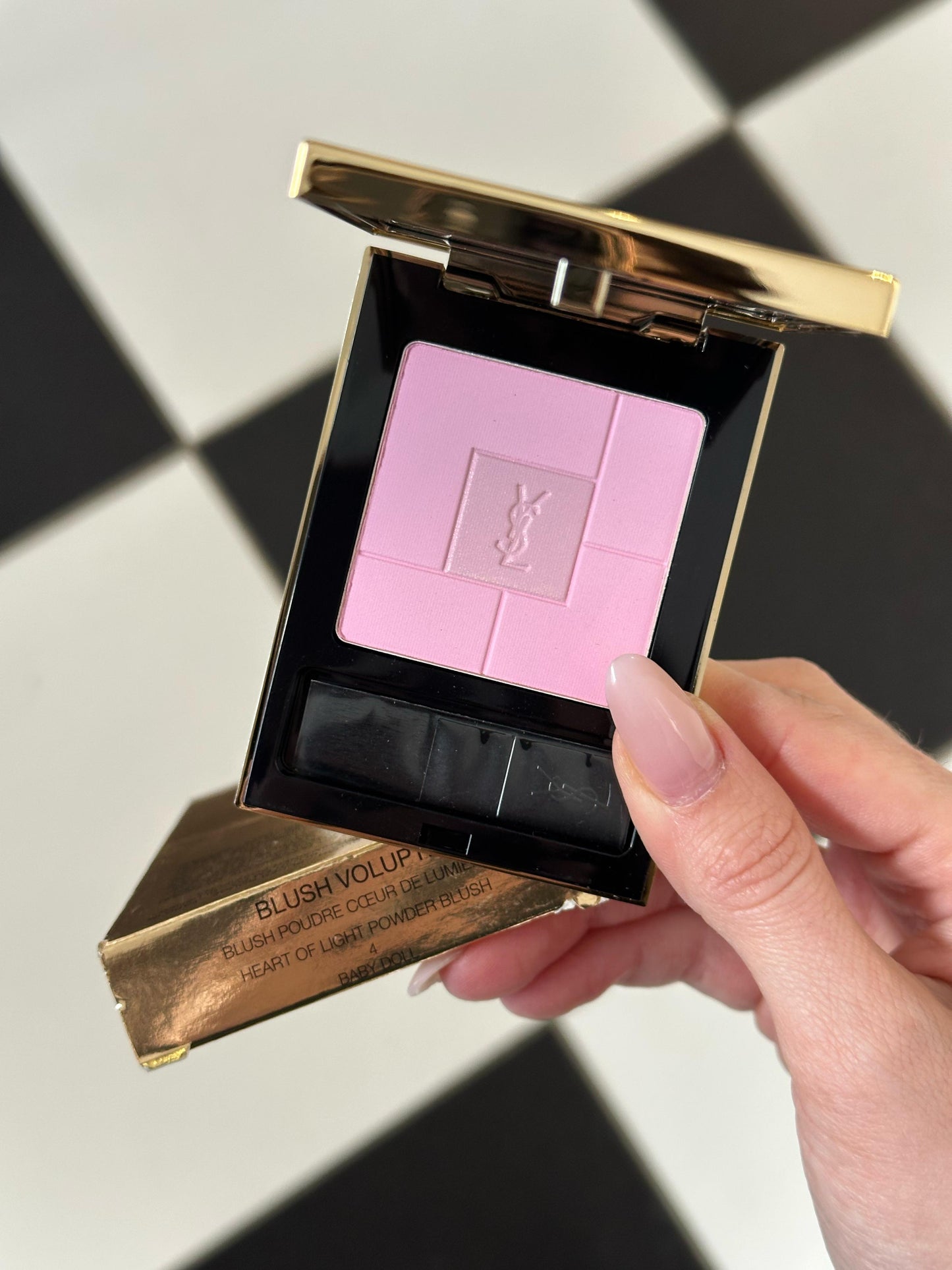YSL
Blush Volupté - Baby Doll