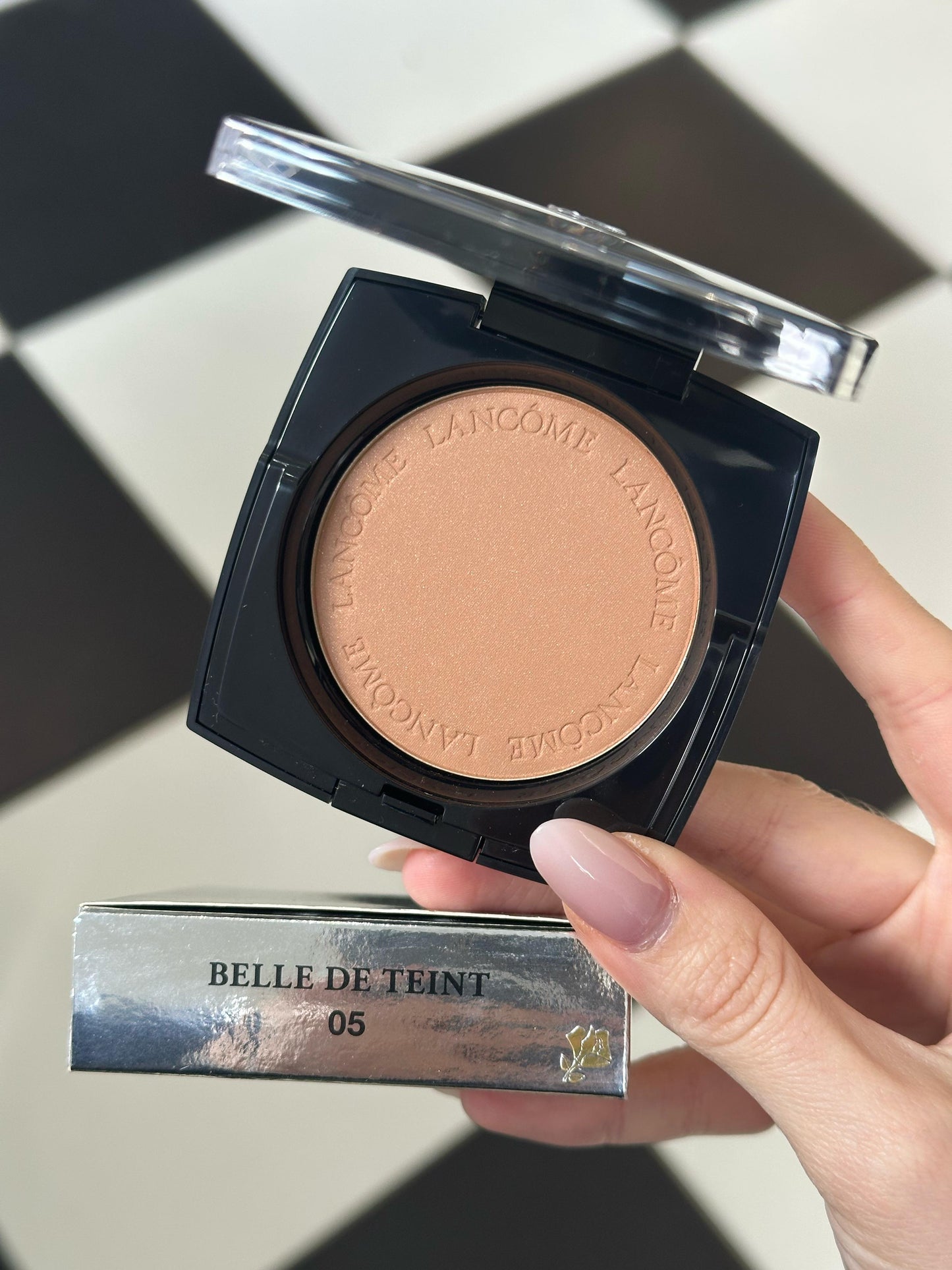 LANCÔME Belle De Teint - Natural Healthy Glow Sheer Blurring Powder (05)