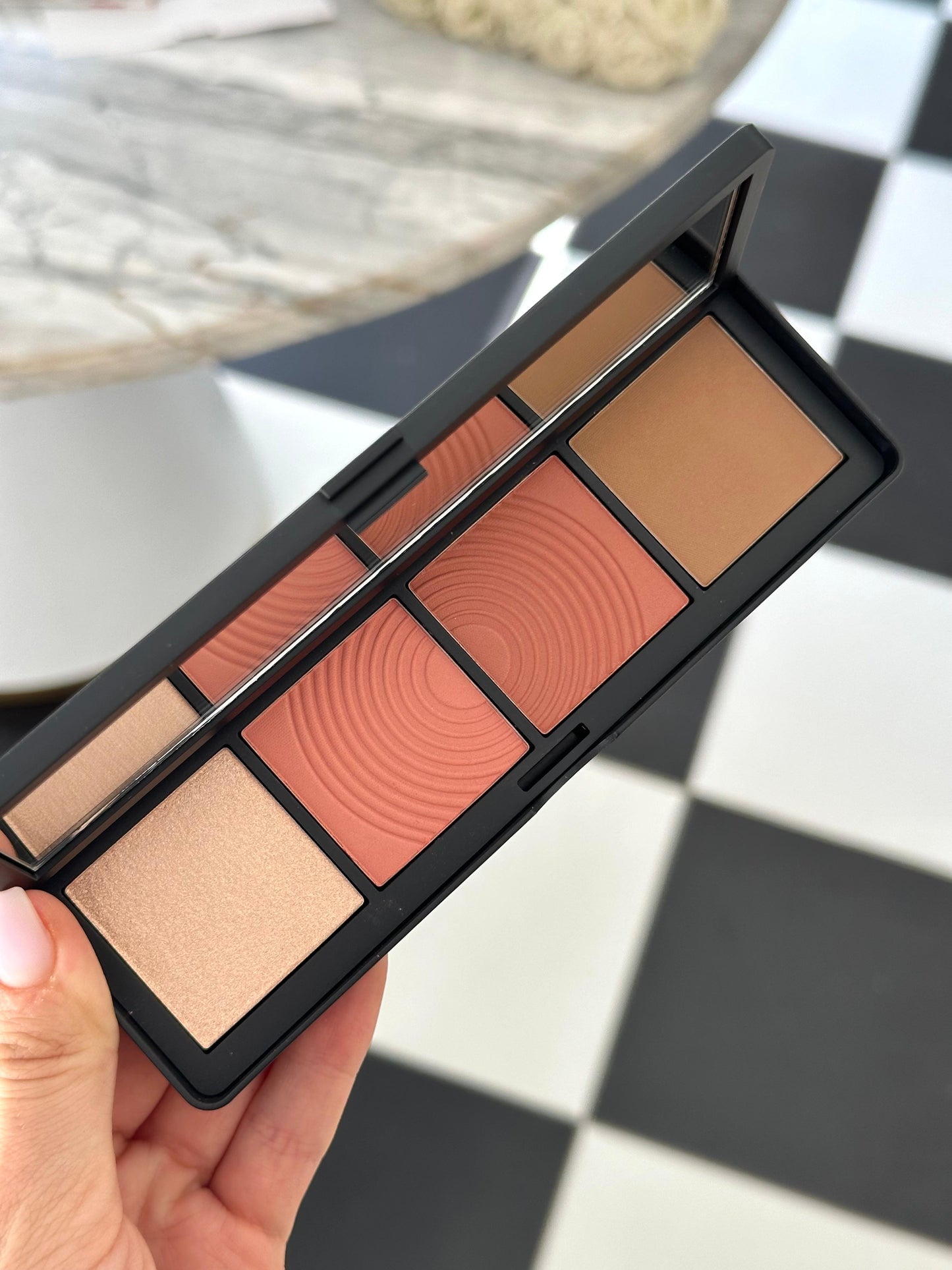 SMASHBOX Halo Sculpt + Glow Contour, Blush+ Highlighter Palette With Vitamin E