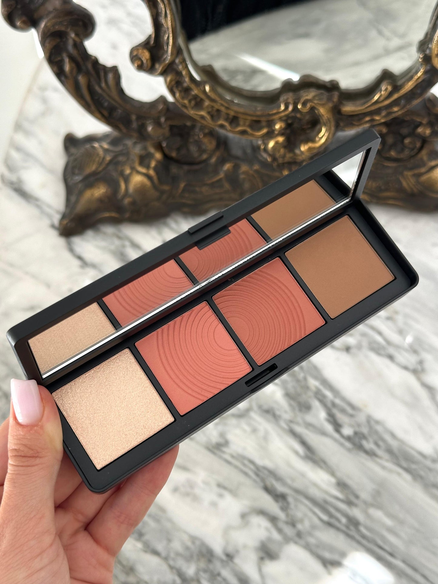 SMASHBOX Halo Sculpt + Glow Contour, Blush+ Highlighter Palette With Vitamin E