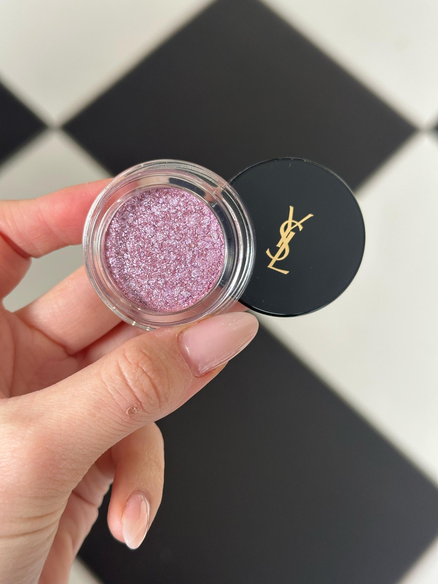 YSL
Couture Hologram Powder - Laser Violet