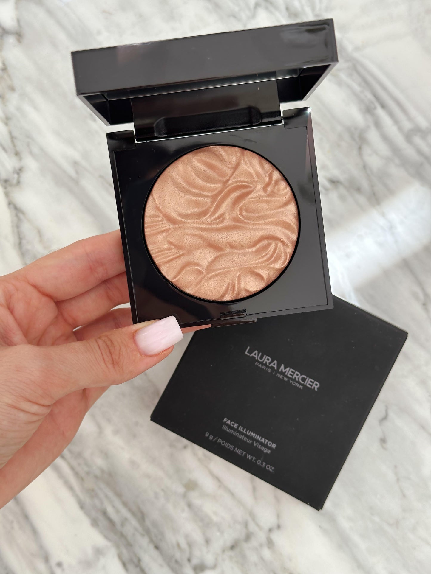 LAURA MERCIER Face Illuminator Highlighting Powder