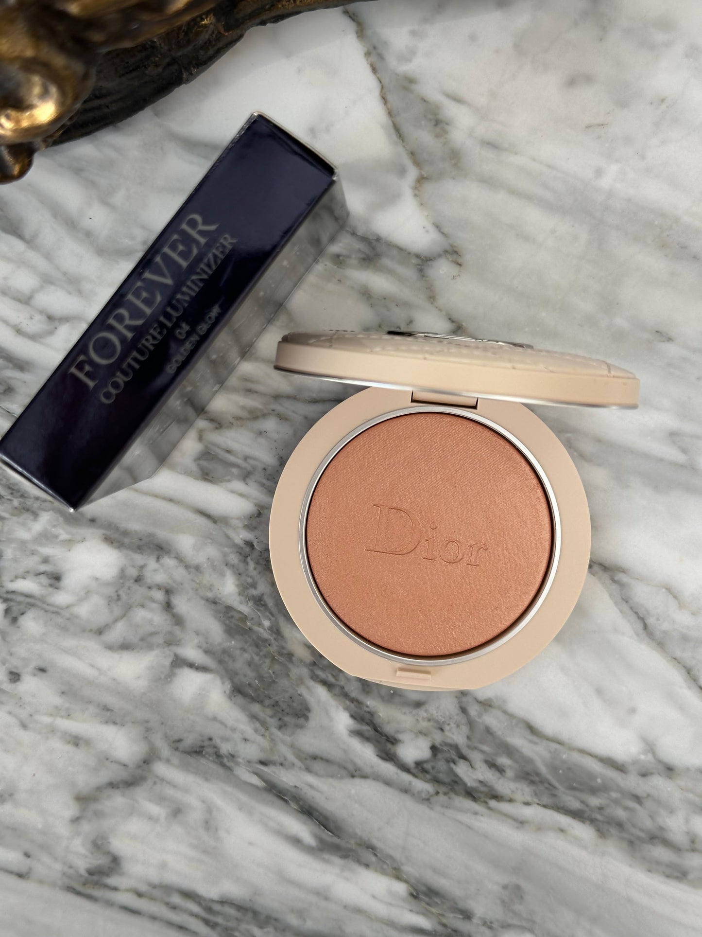 DIOR Forever Couture Luminizer
Longwear Highlighter